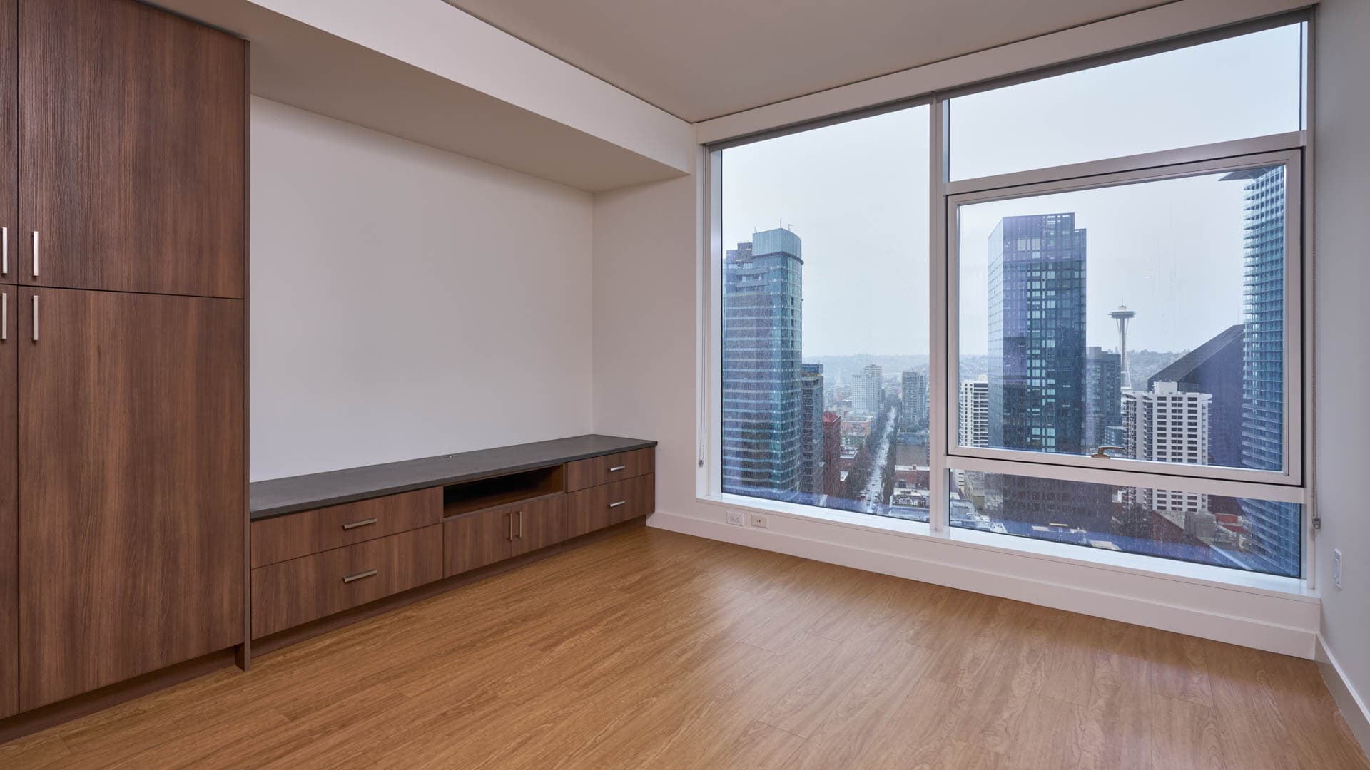 Helios Apartments 20 of 84