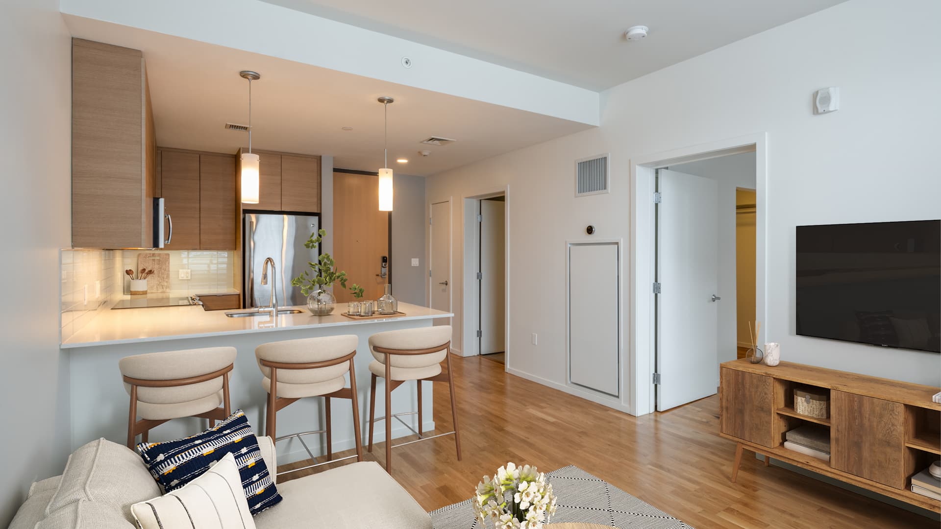 Girard Apartments 6 of 8