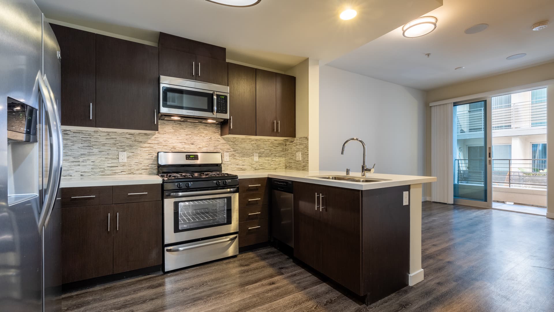 Radius Koreatown Apartments 1 of 6