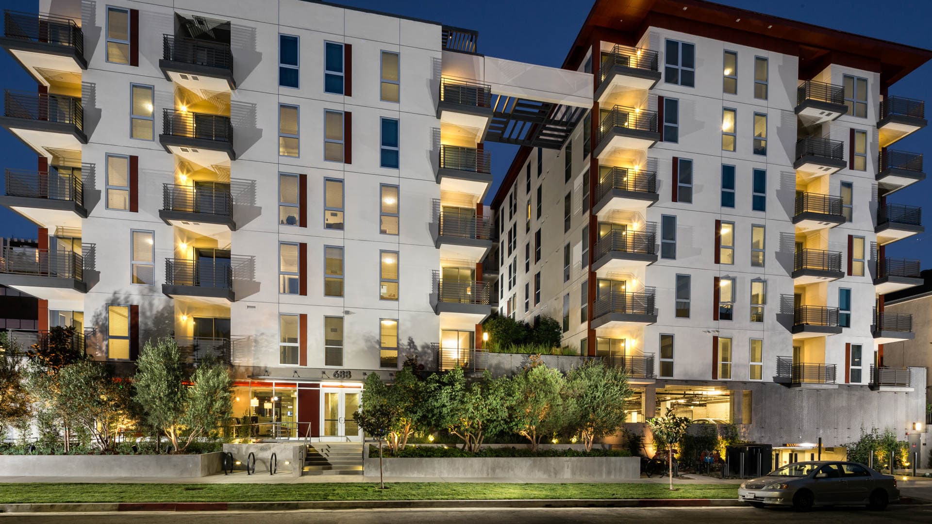 Radius Koreatown Apartments 1 of 8