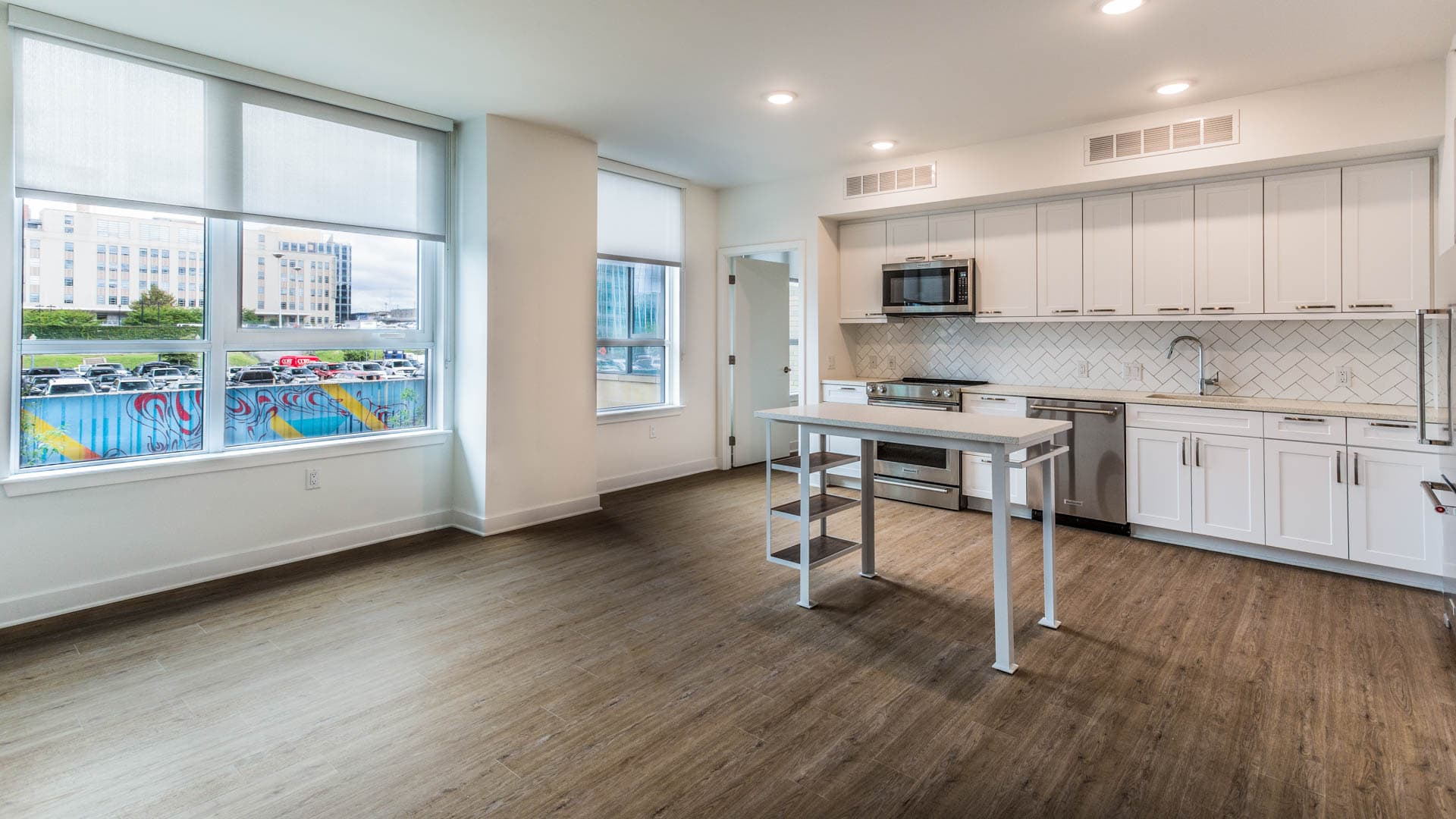 100K Apartments 1 of 6