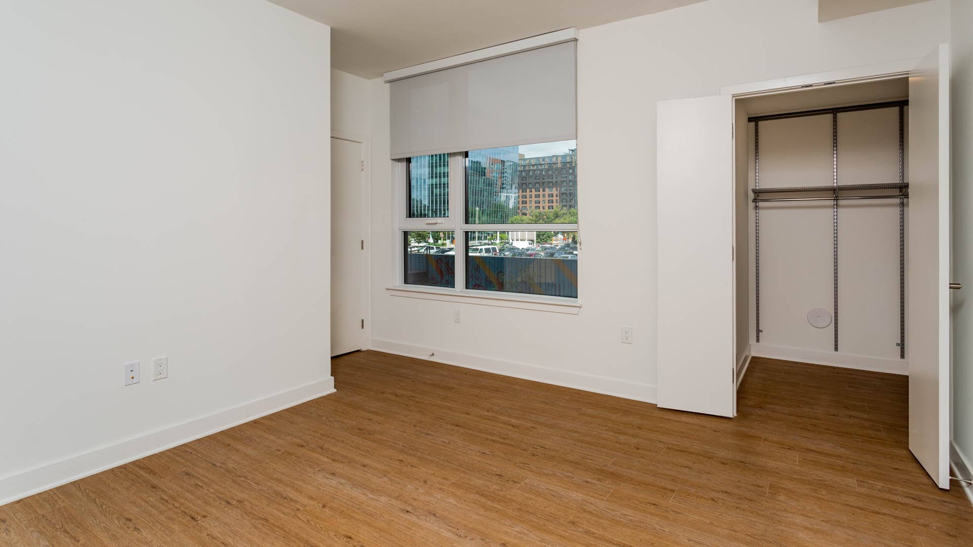 100K Apartments 4 of 6