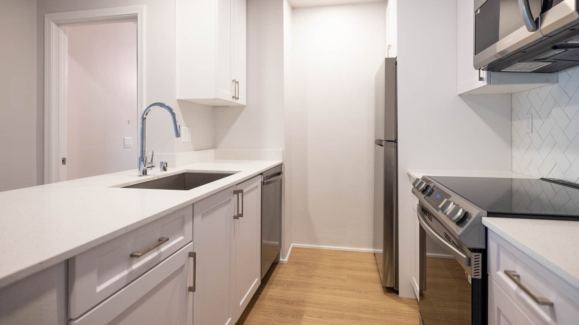 Pearl Apartments 1 of 10