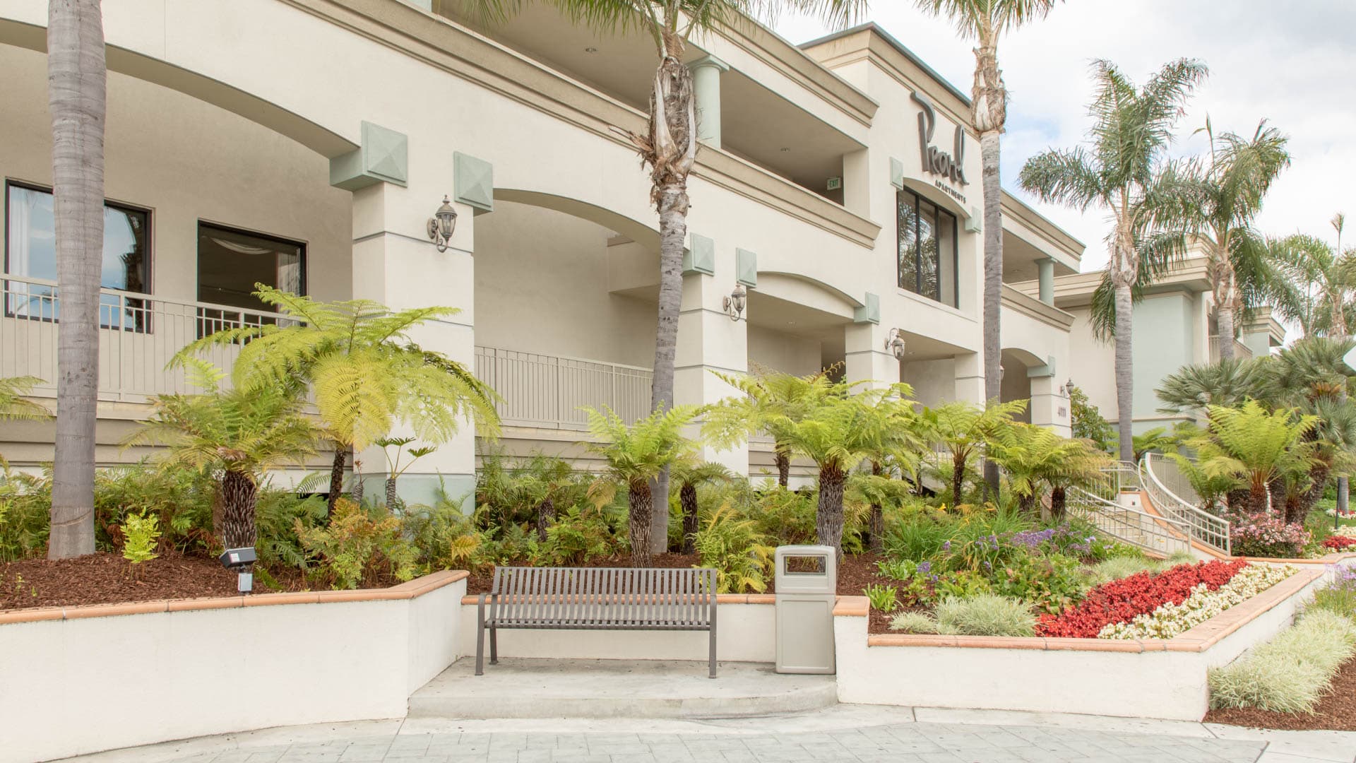 Pearl Apartments 4 of 71