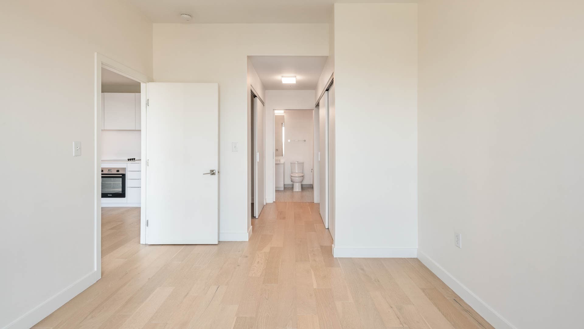 Troy Boston Apartments 3 of 6