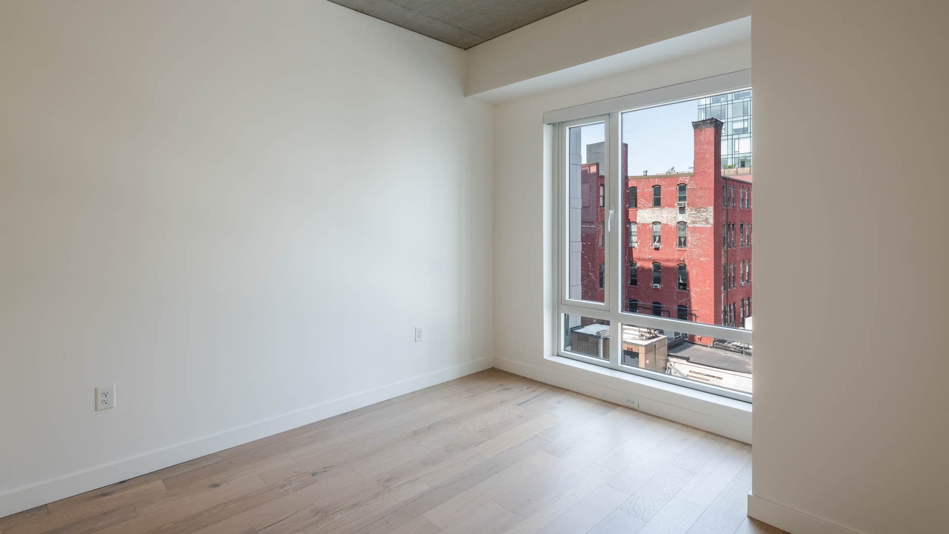 Troy Boston Apartments 5 of 8