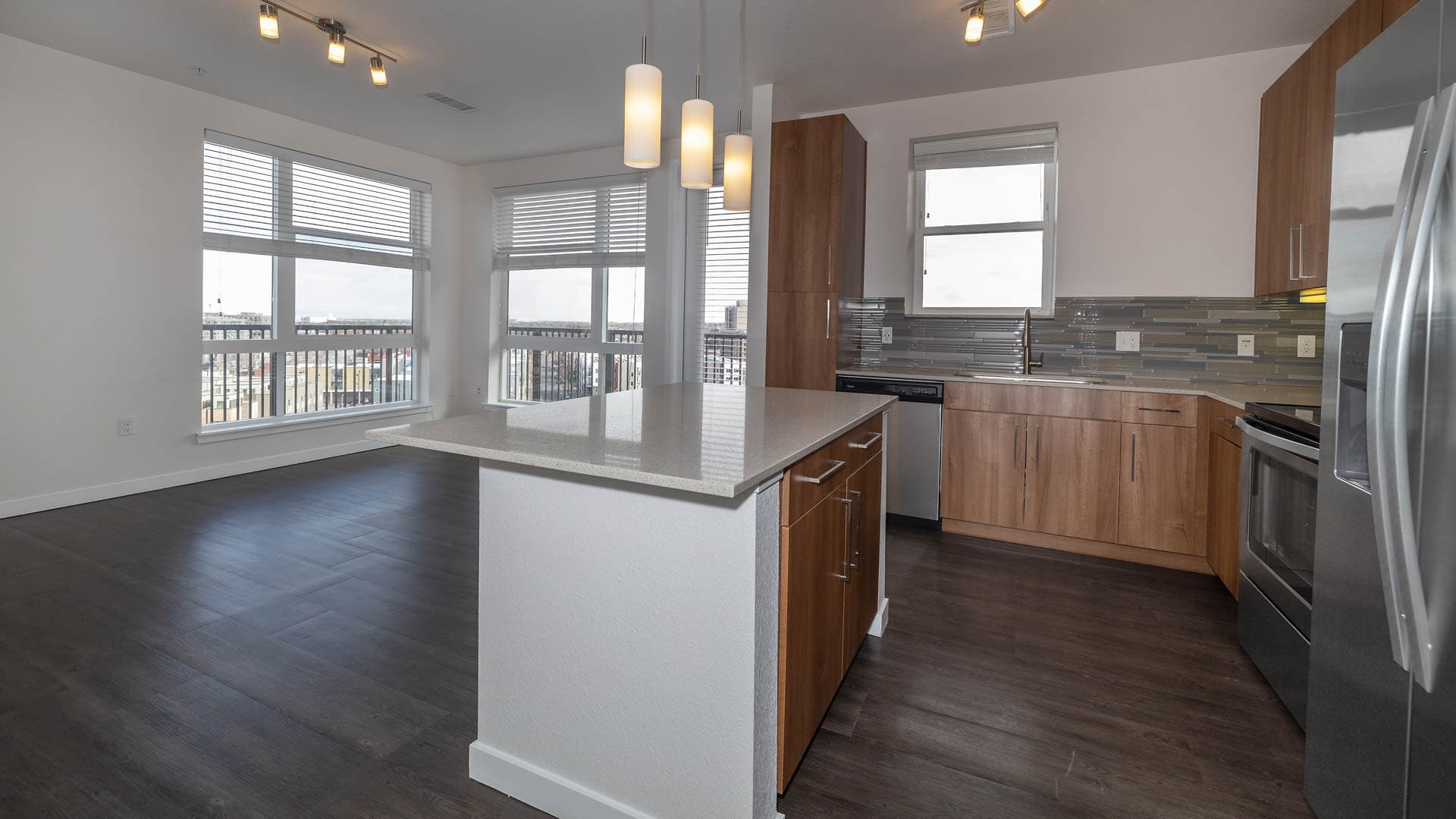 Radius Uptown Apartments 3 of 10