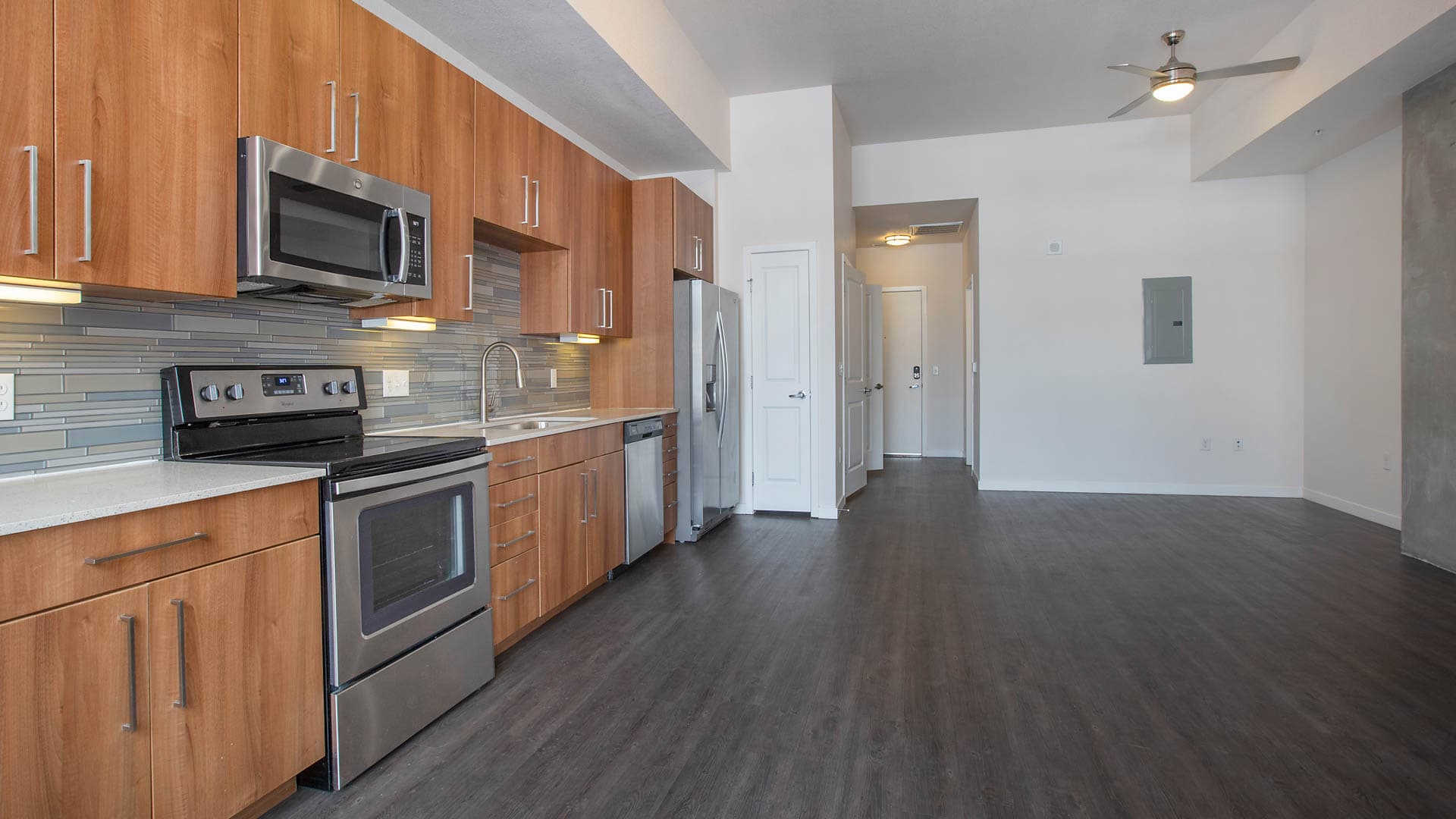 Radius Uptown Apartments 3 of 9