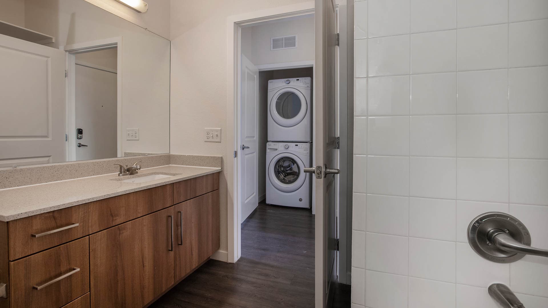 Radius Uptown Apartments 5 of 9