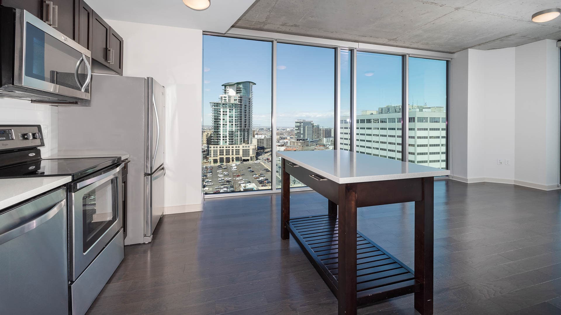 Skyhouse Denver Apartments 2 of 7
