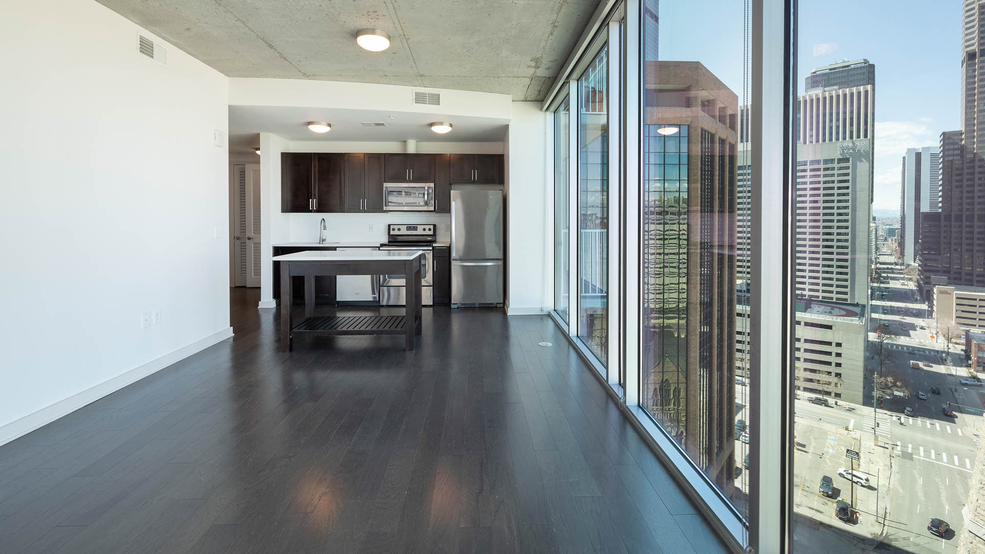 Skyhouse Denver Apartments 4 of 7