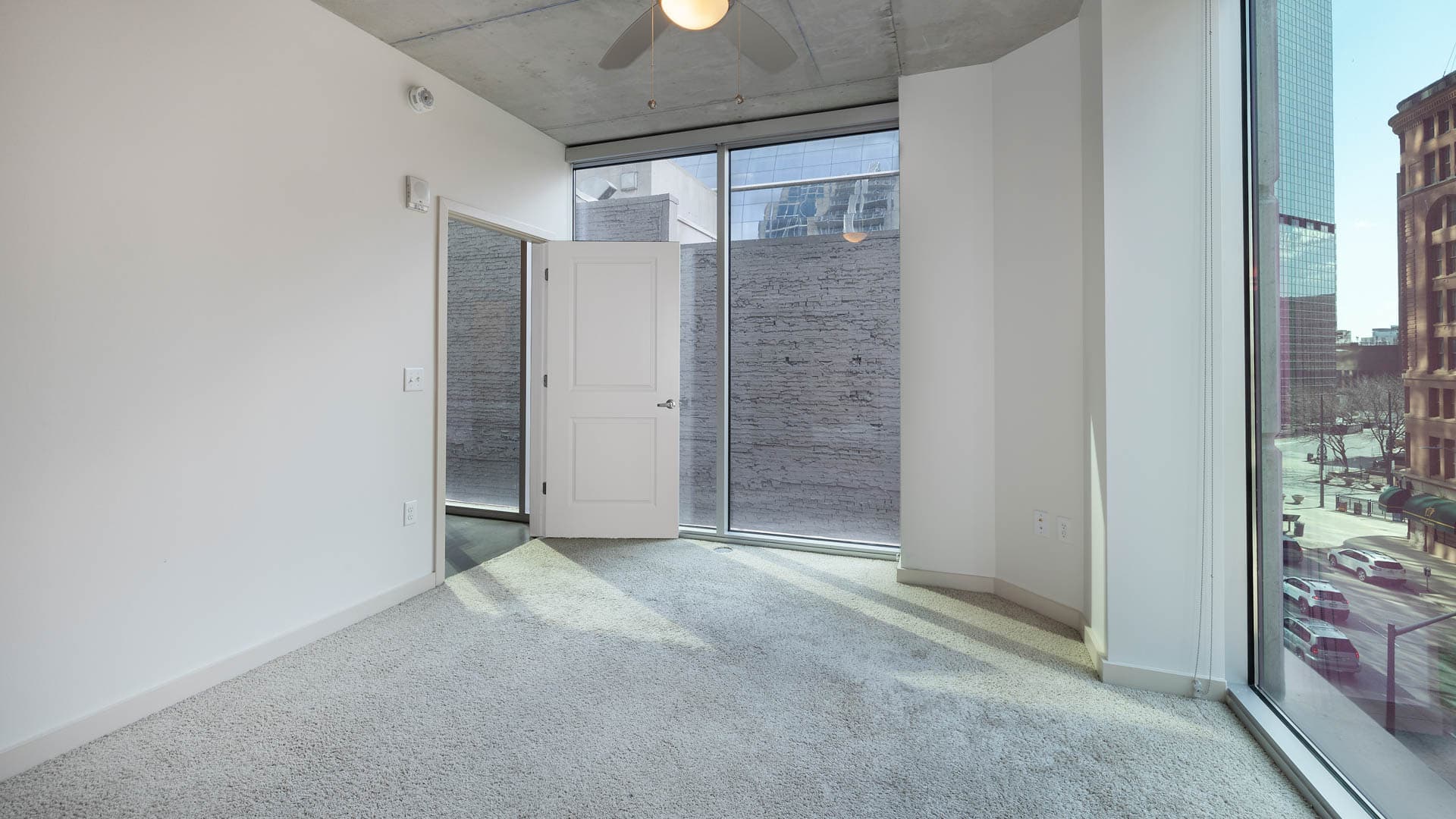 Skyhouse Denver Apartments 34 of 87