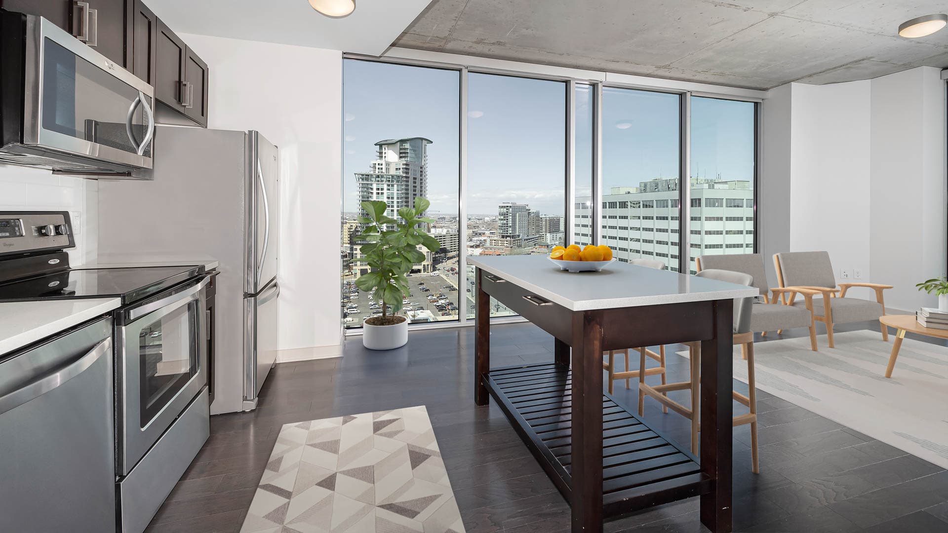 Skyhouse Denver Apartments 2 of 4