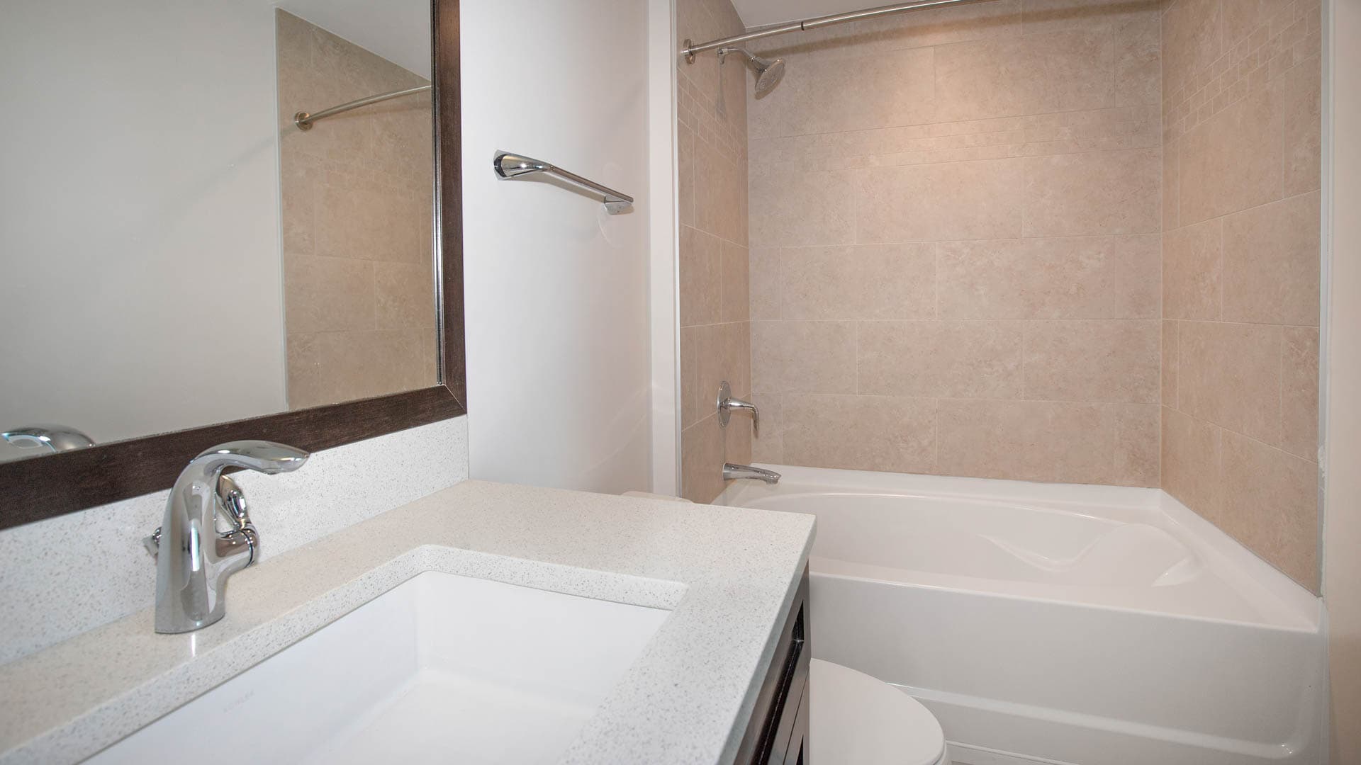 Skyhouse Denver Apartments 3 of 6