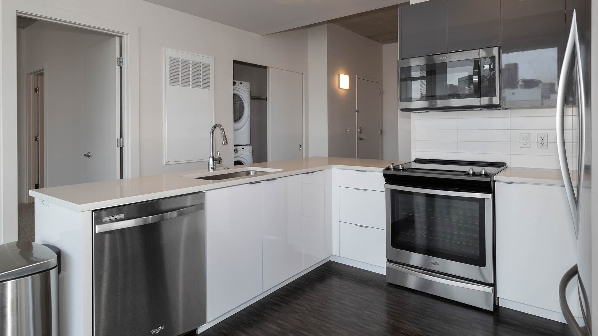 Eviva on Cherokee Apartments 6 of 12