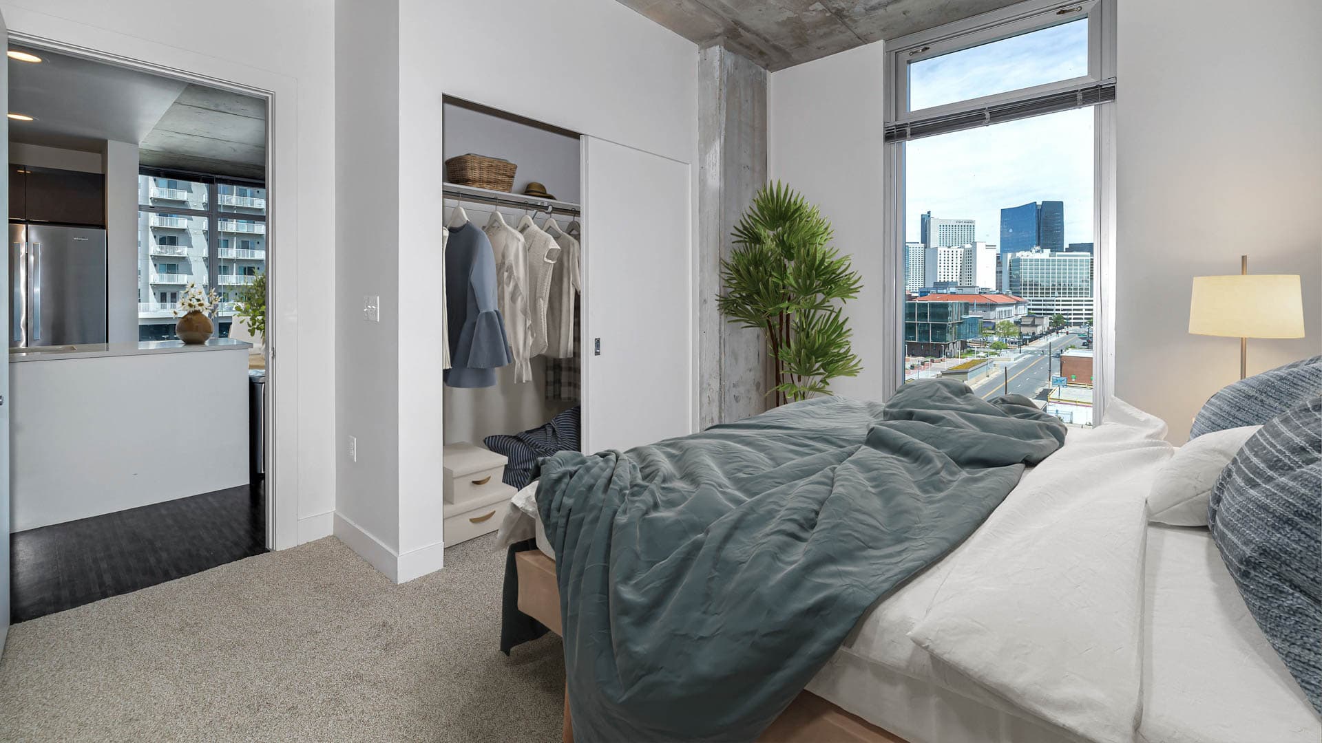 Eviva on Cherokee Apartments 8 of 12