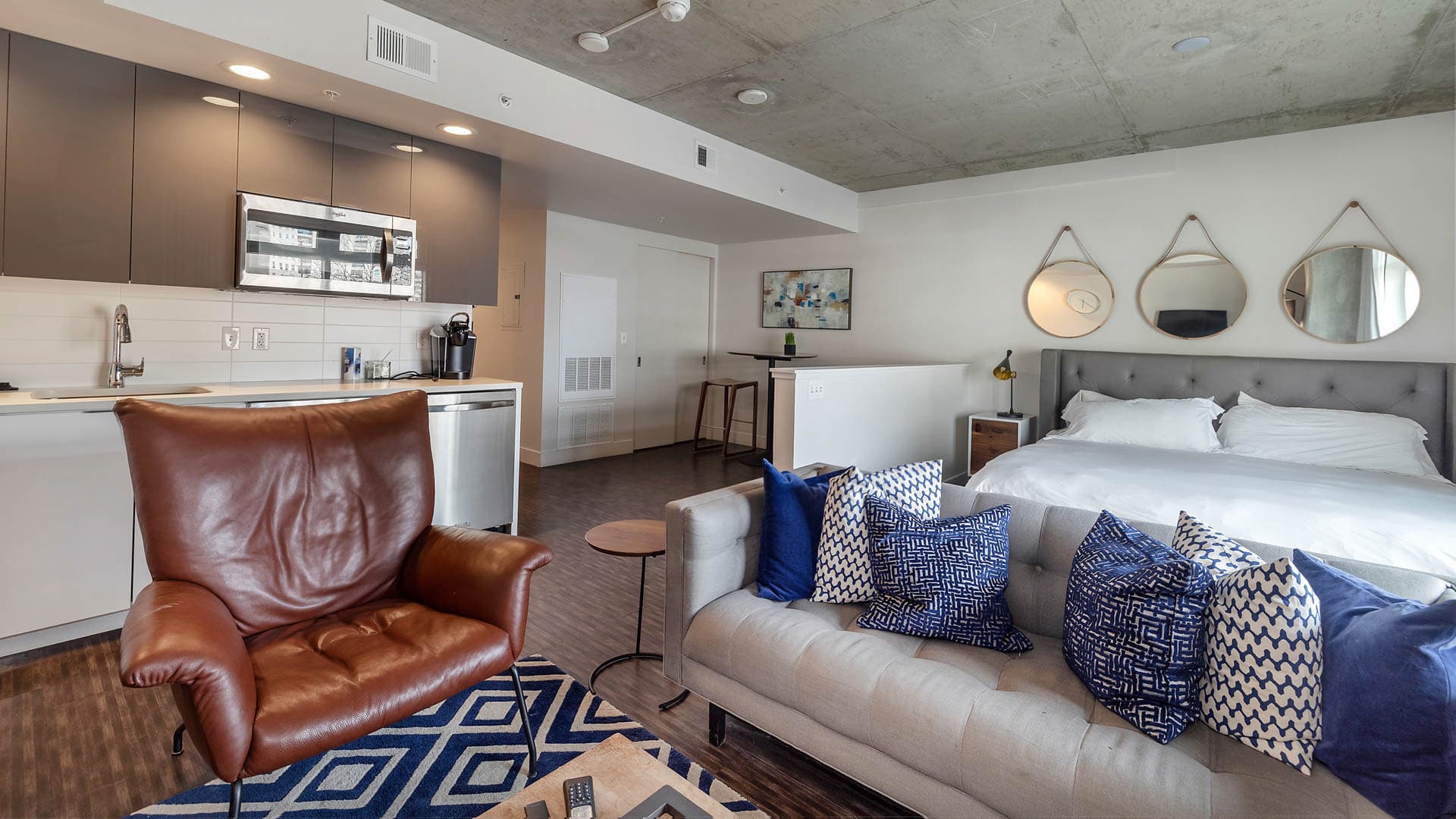 Eviva on Cherokee Apartments 33 of 56