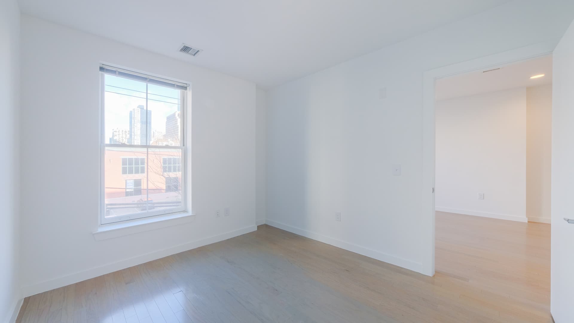 Madox Apartments 3 of 8