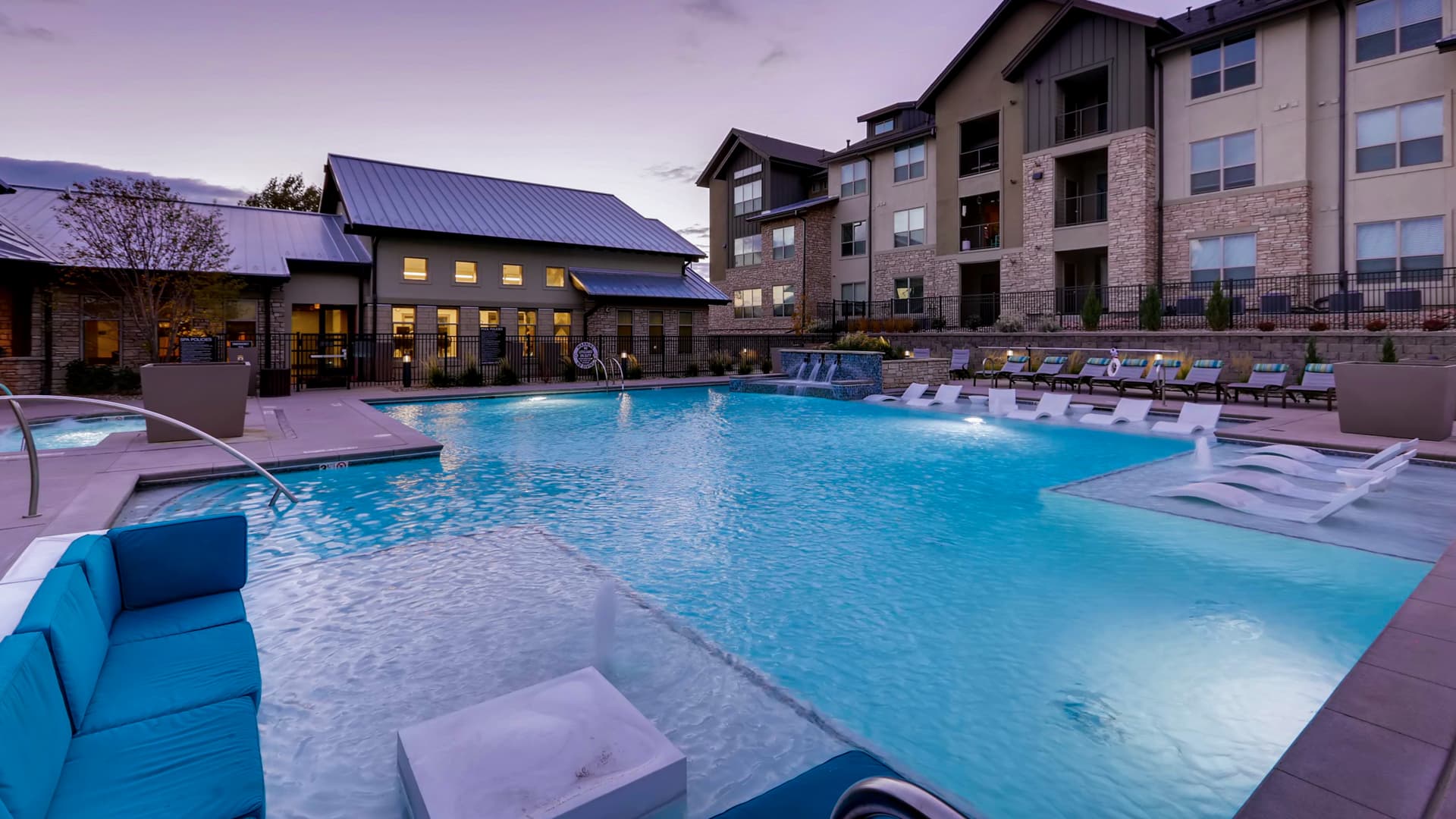 Venue at the Promenade Apartments 53 of 56