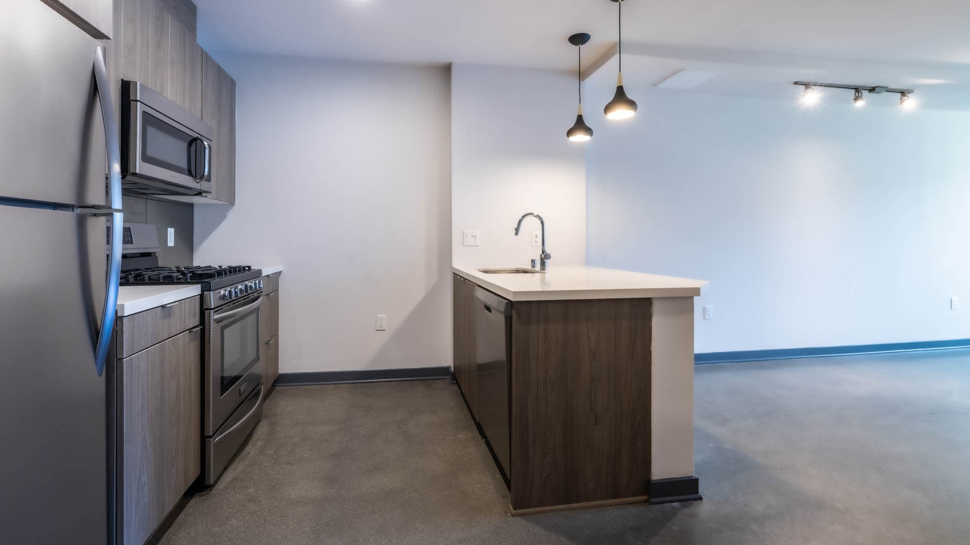 STOA Apartments 3 of 8