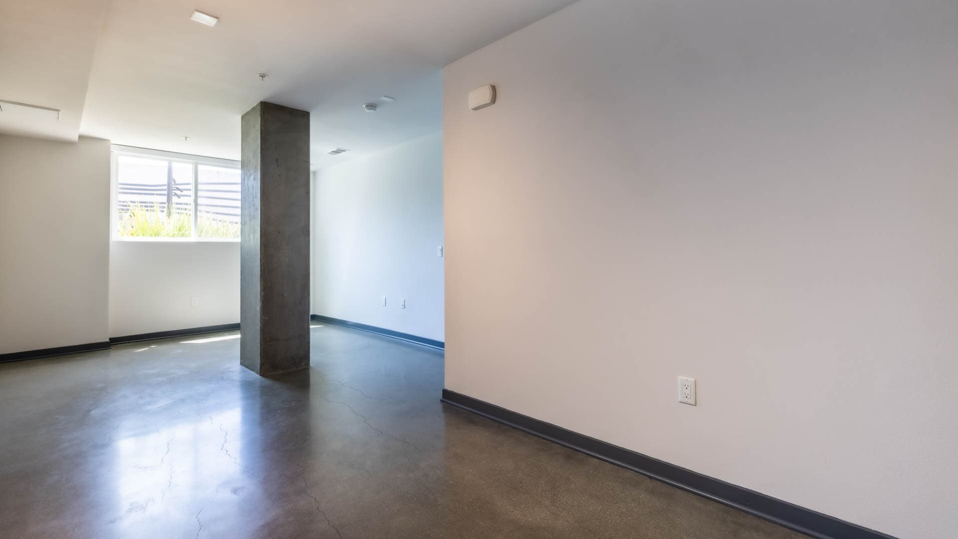 STOA Apartments 4 of 8