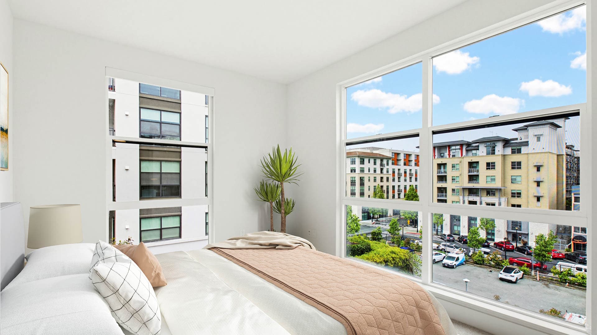Huxley Apartments 22 of 36