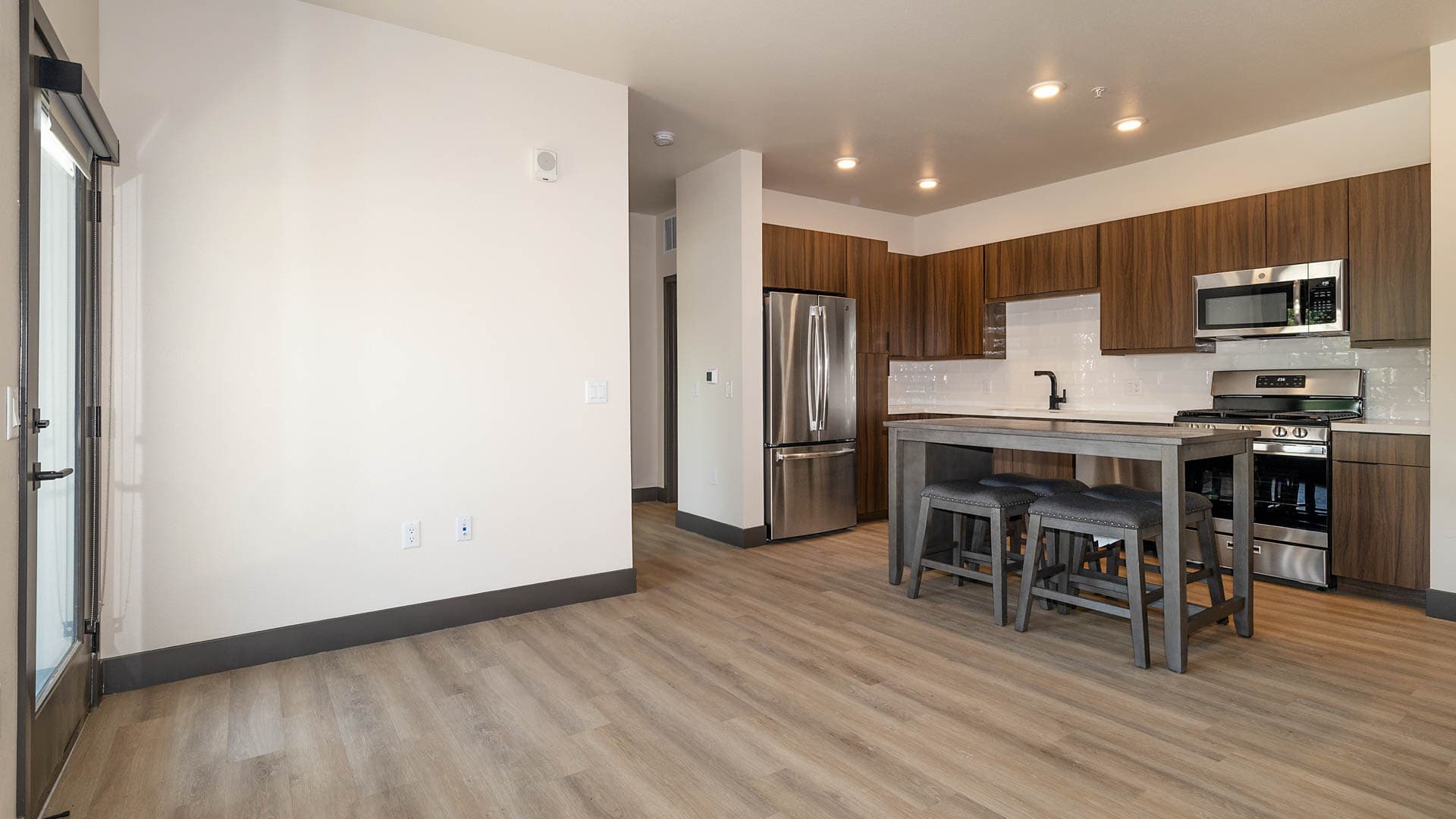 Circa Fitzsimons Apartments 1 of 8