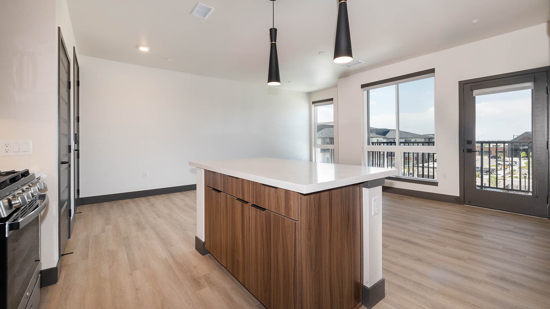 Circa Fitzsimons Apartments 3 of 9