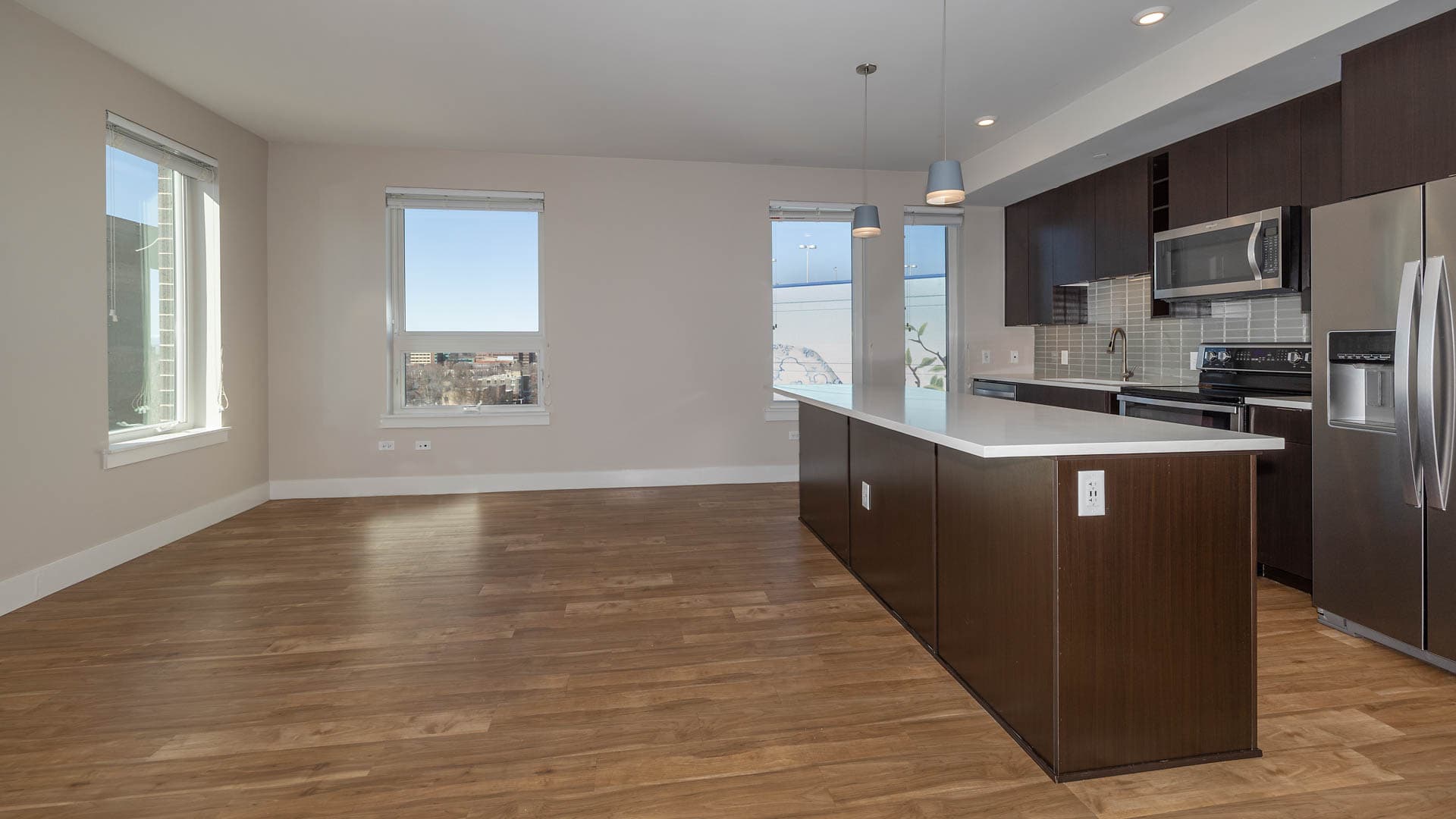 Theo Apartments 6 of 9