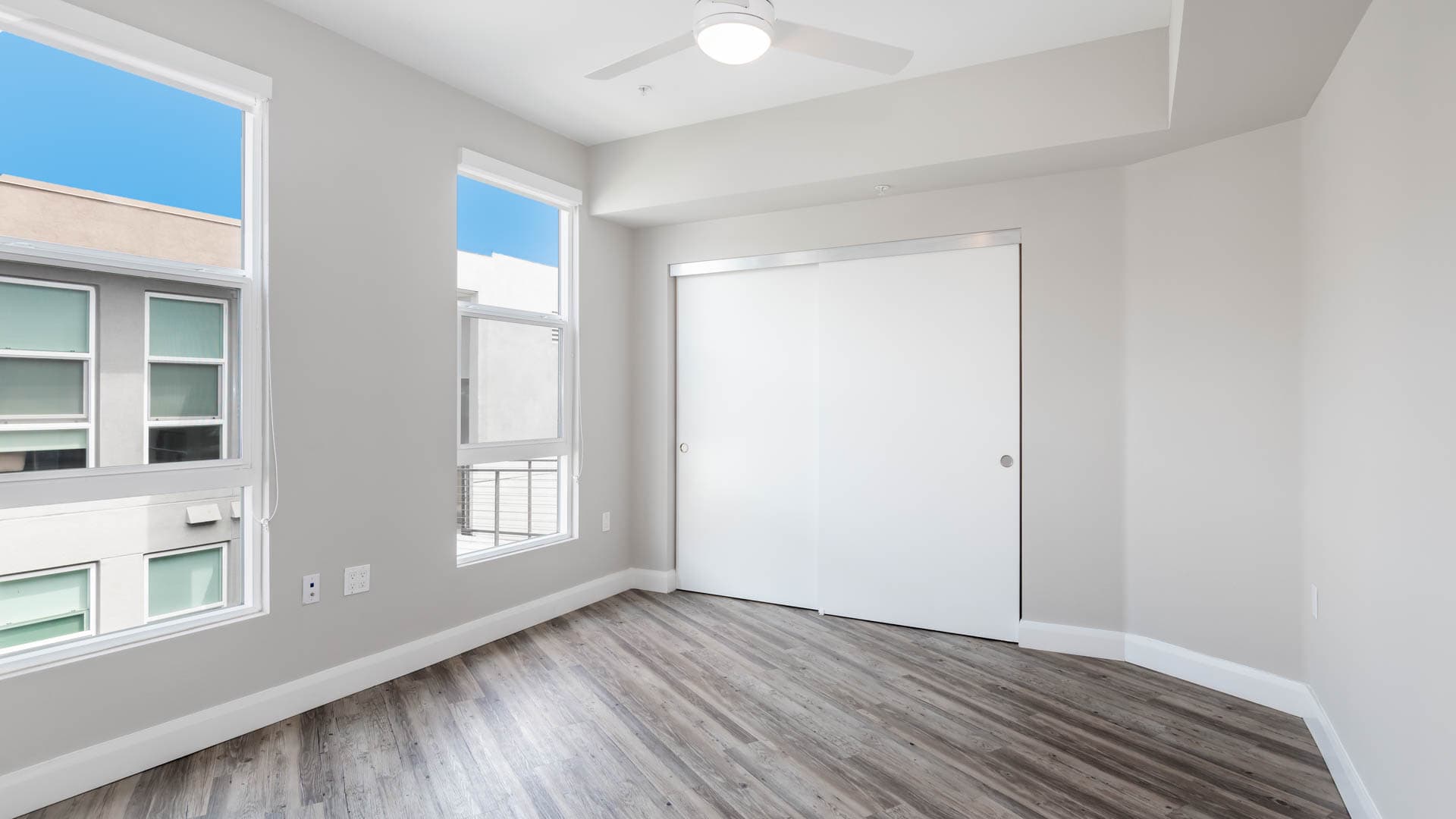 Mara Pacific Beach Apartments 2 of 8