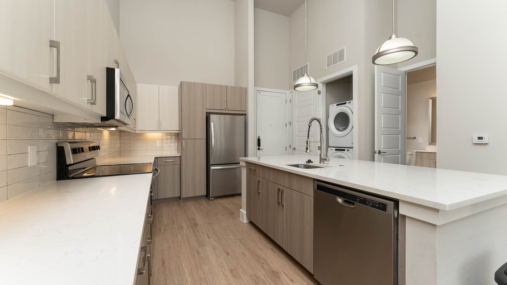 Kilby Apartments 3 of 7