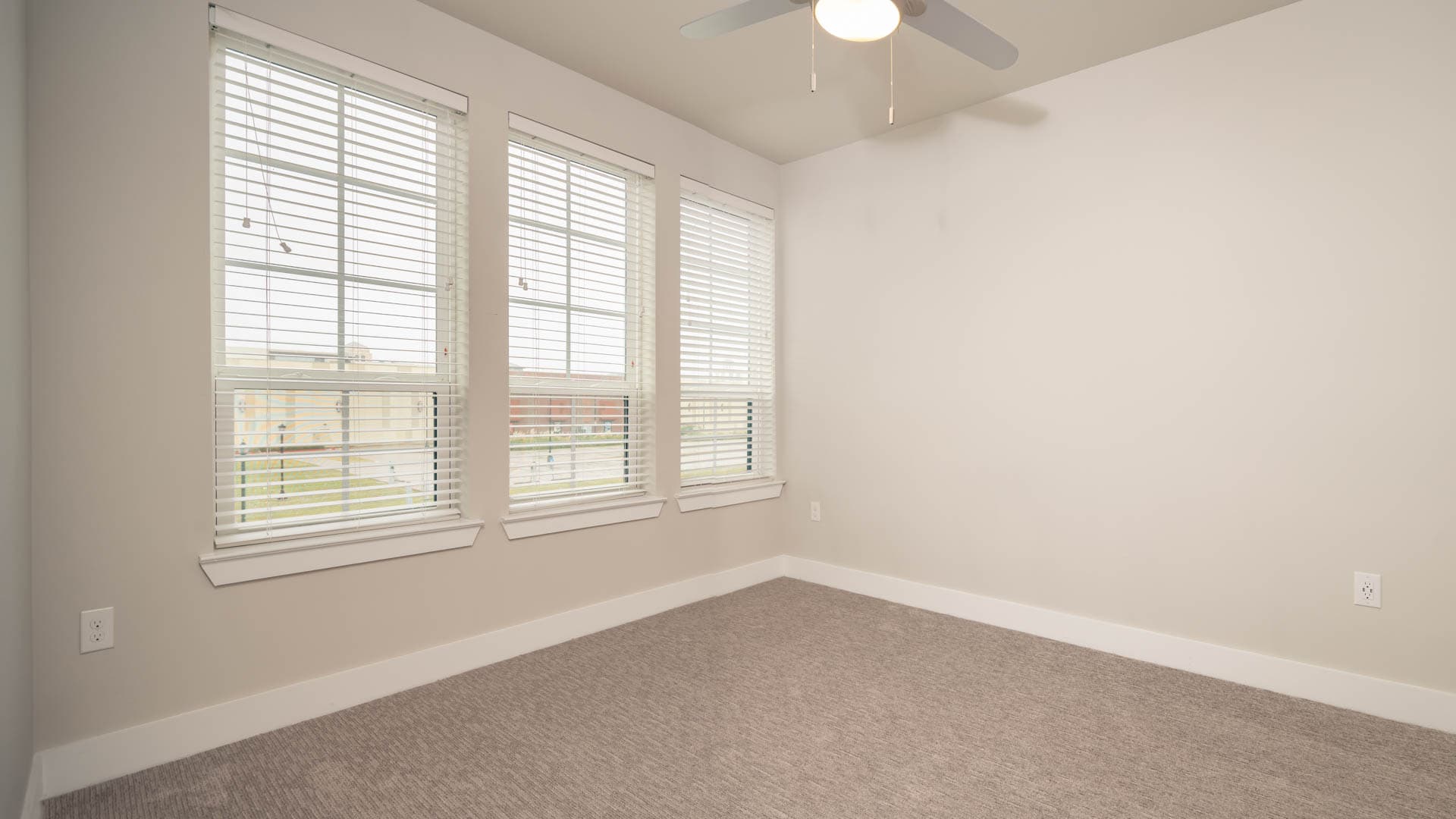 Kilby Apartments 3 of 7