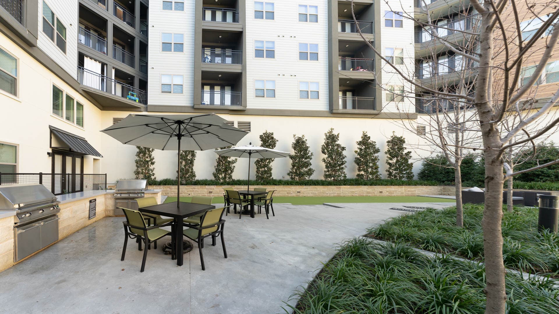 Olivian at the Realm Apartments 51 of 51