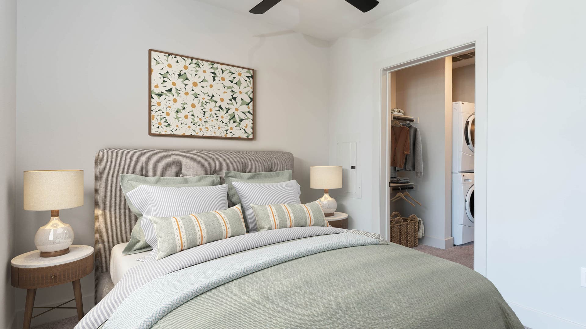 Indie Deep Ellum Apartments 24 of 46