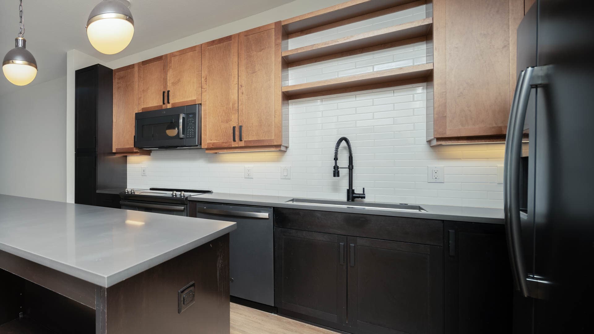 Indie Deep Ellum Apartments 7 of 46