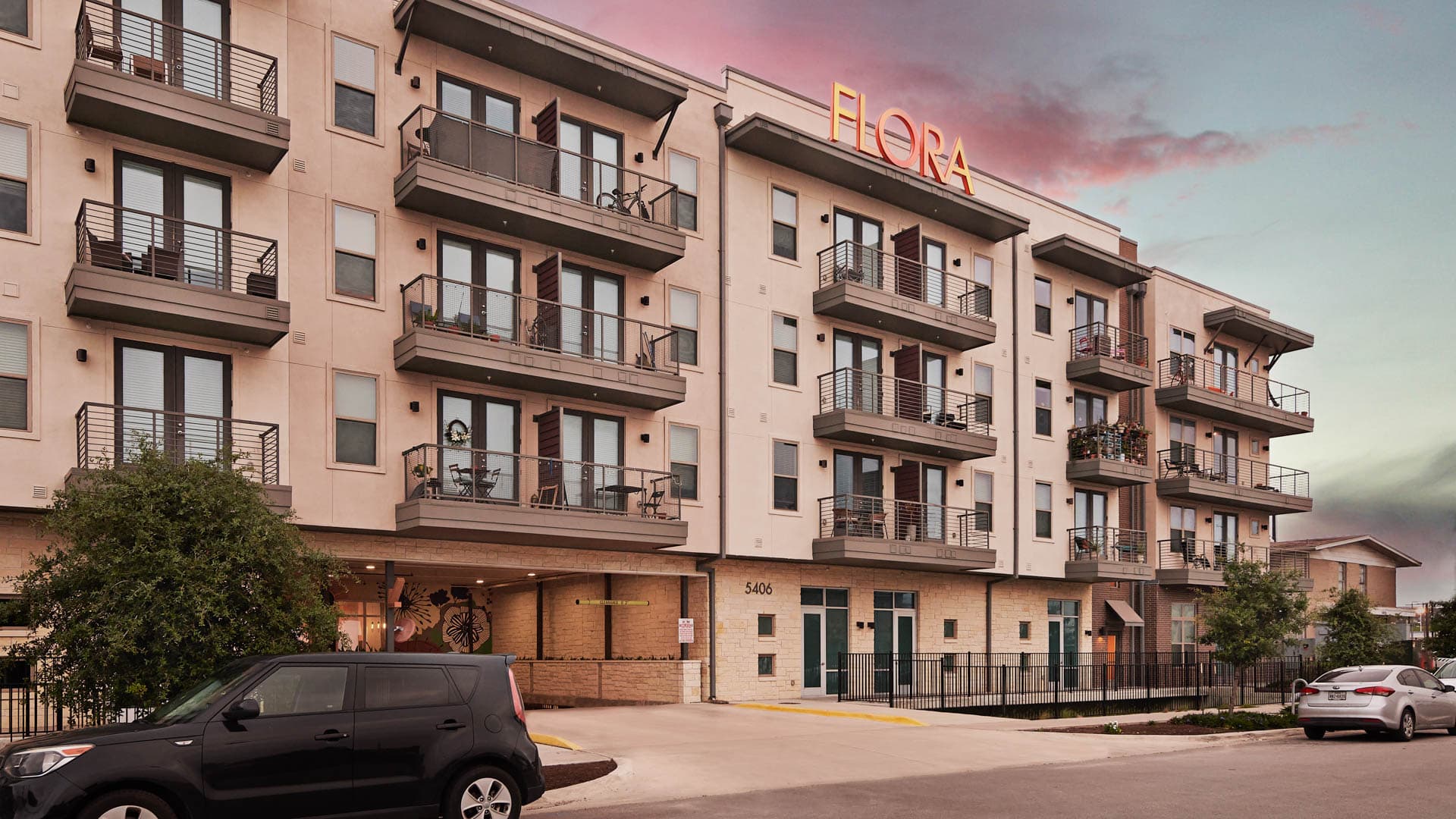 Flora Apartments 3 of 8