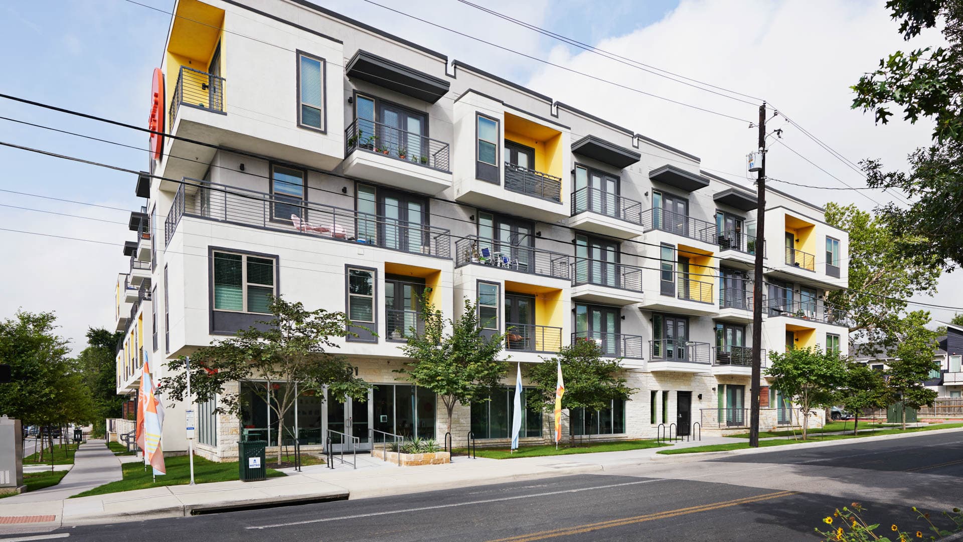 St. Johns West Apartments 1 of 8