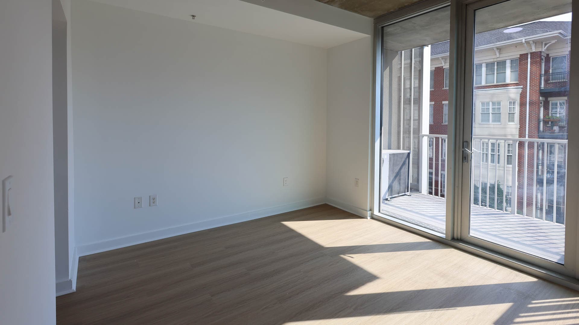 Skyhouse South Apartments 4 of 11