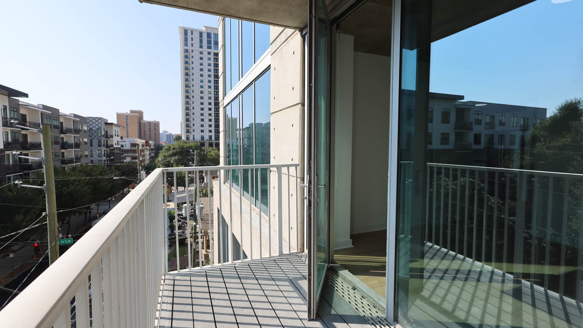Skyhouse South Apartments 2 of 11