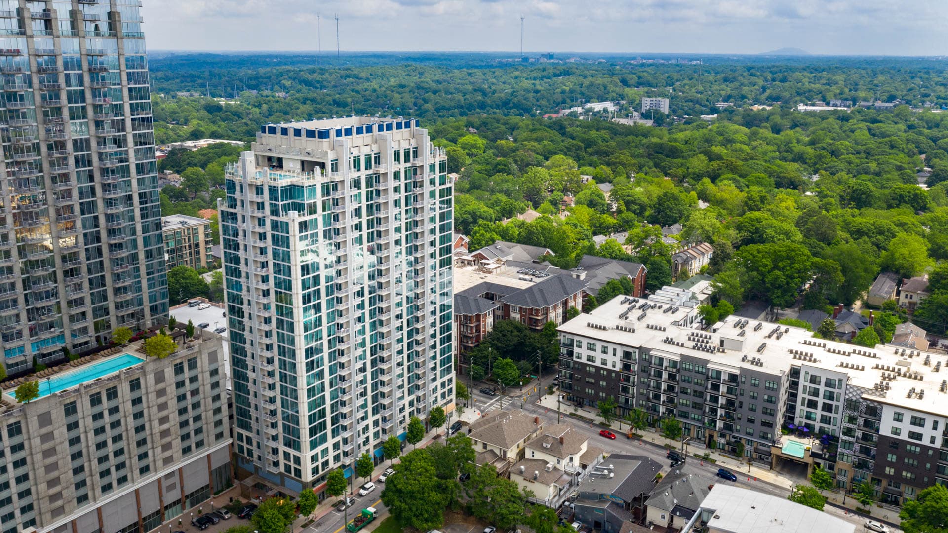 Skyhouse South Apartments 1 of 8