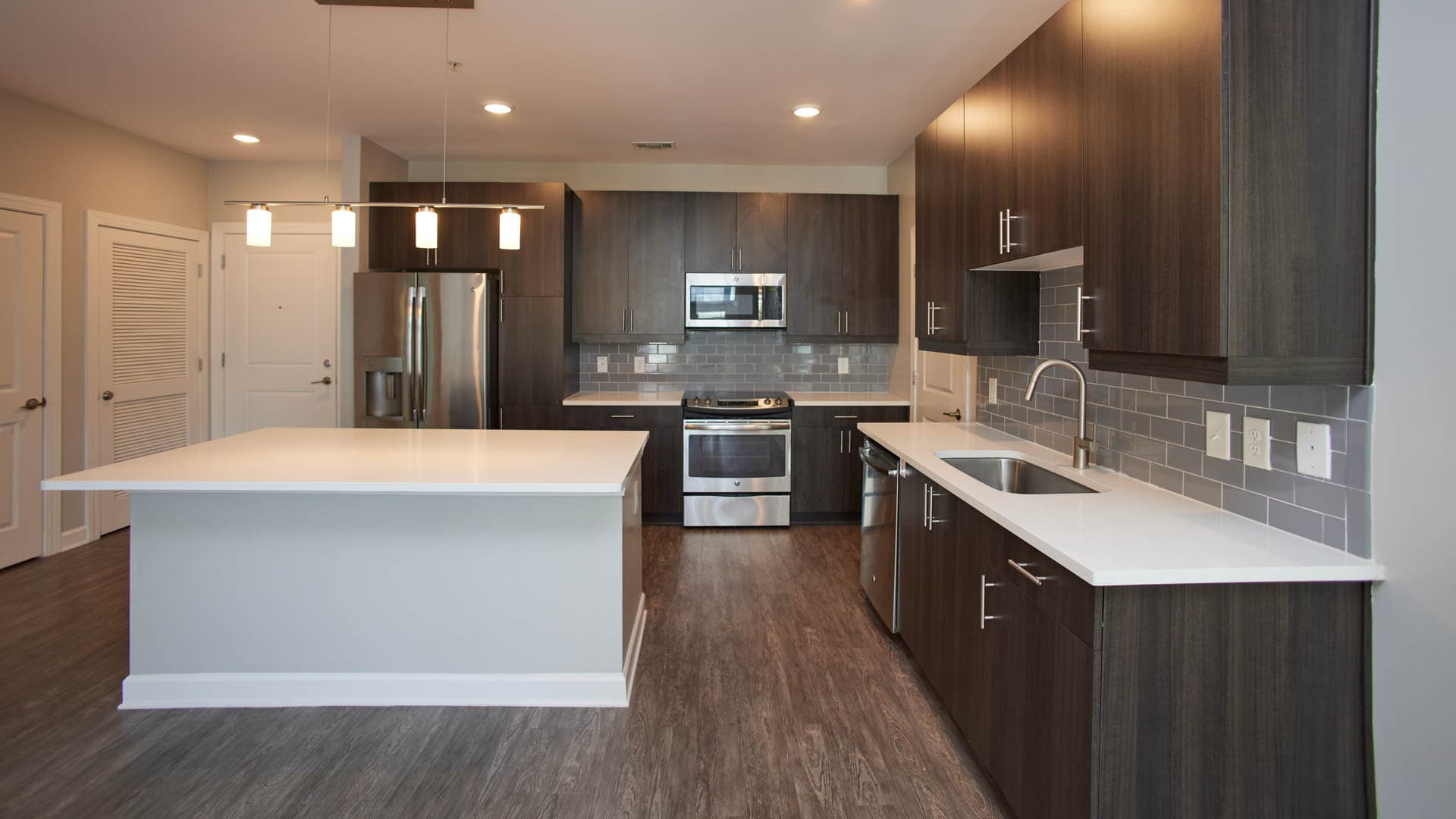 Juniper Sandy Springs Apartments 8 of 11