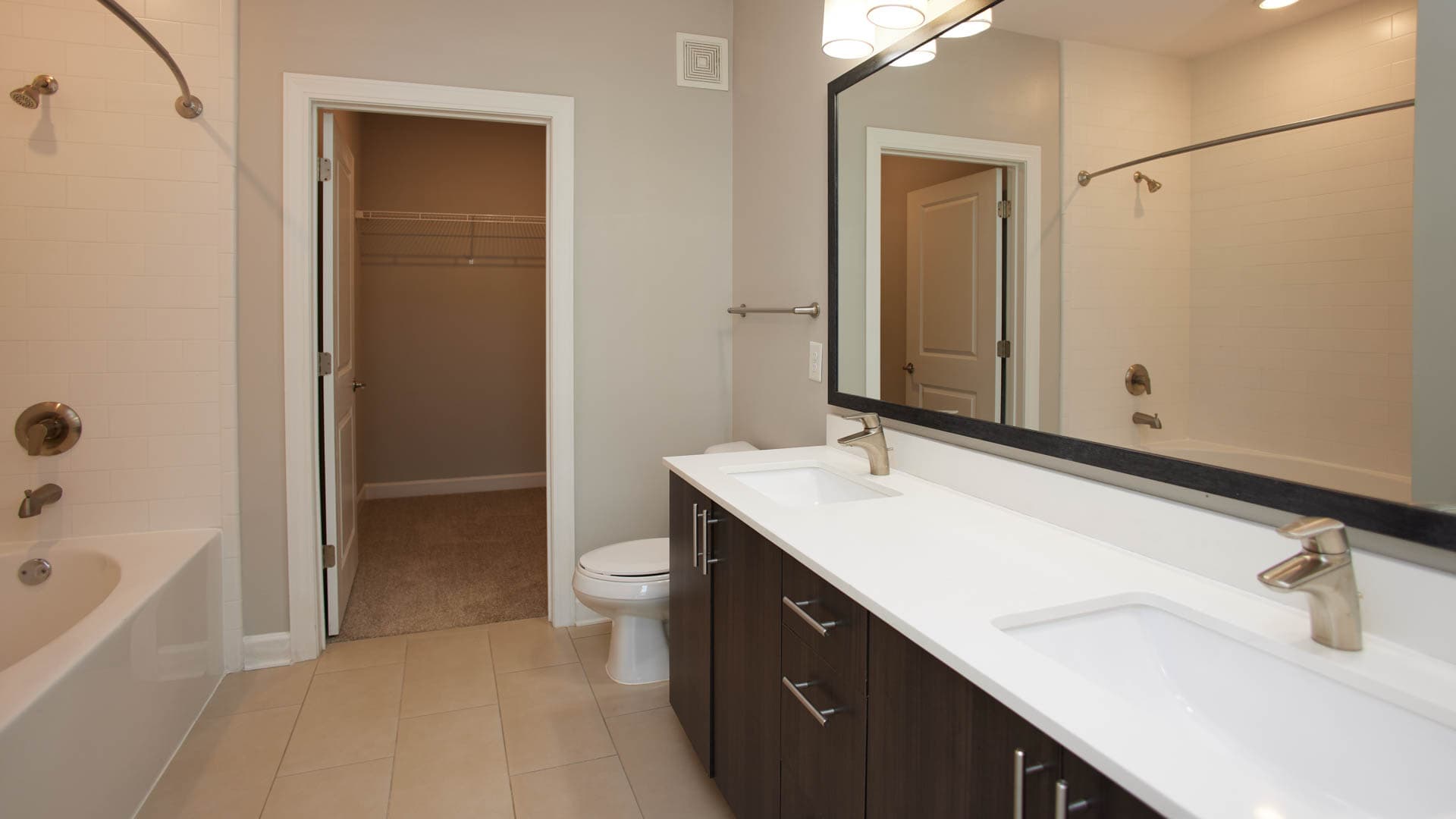 Juniper Sandy Springs Apartments 6 of 11