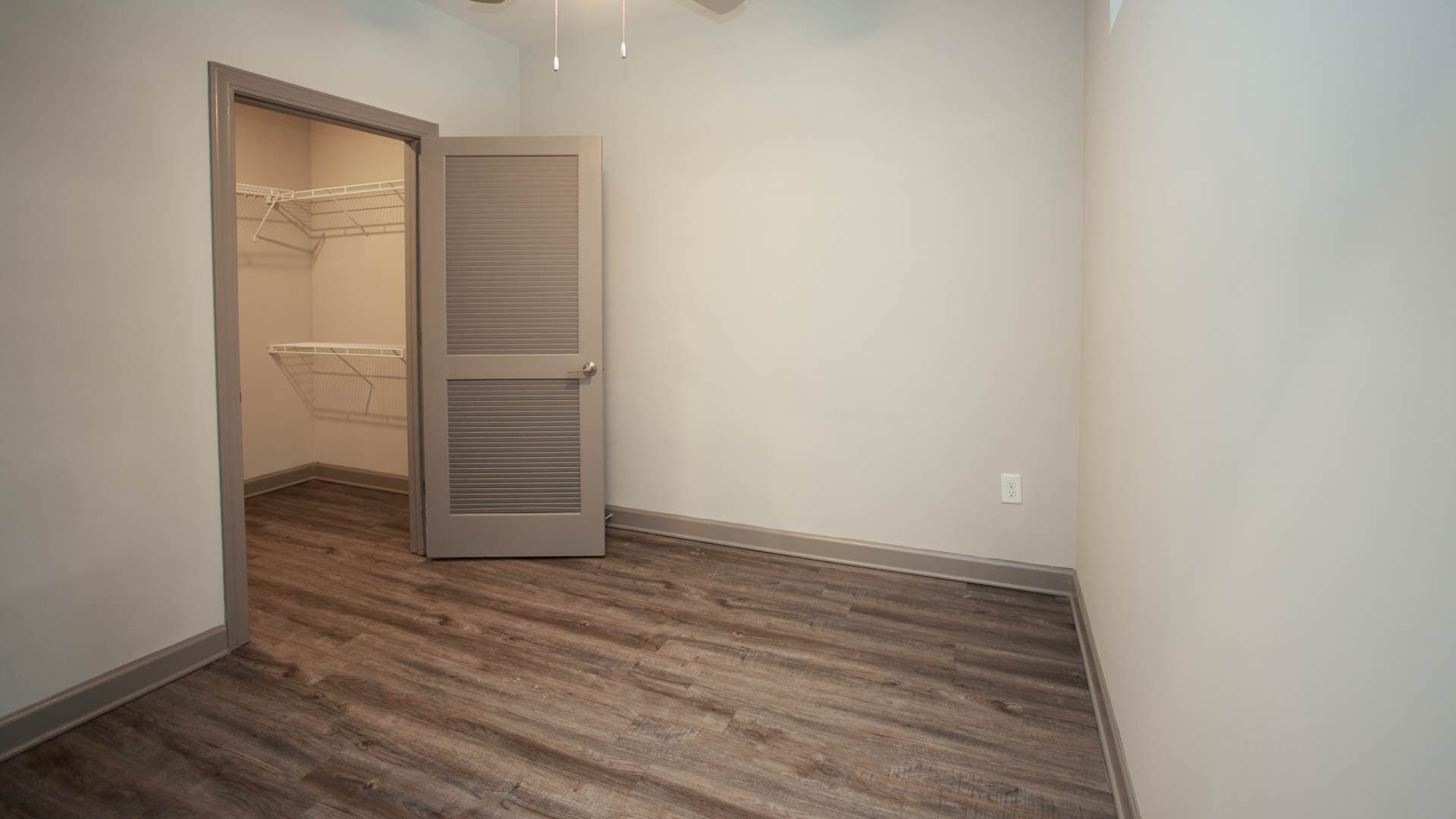 Juniper Sandy Springs Apartments 2 of 8