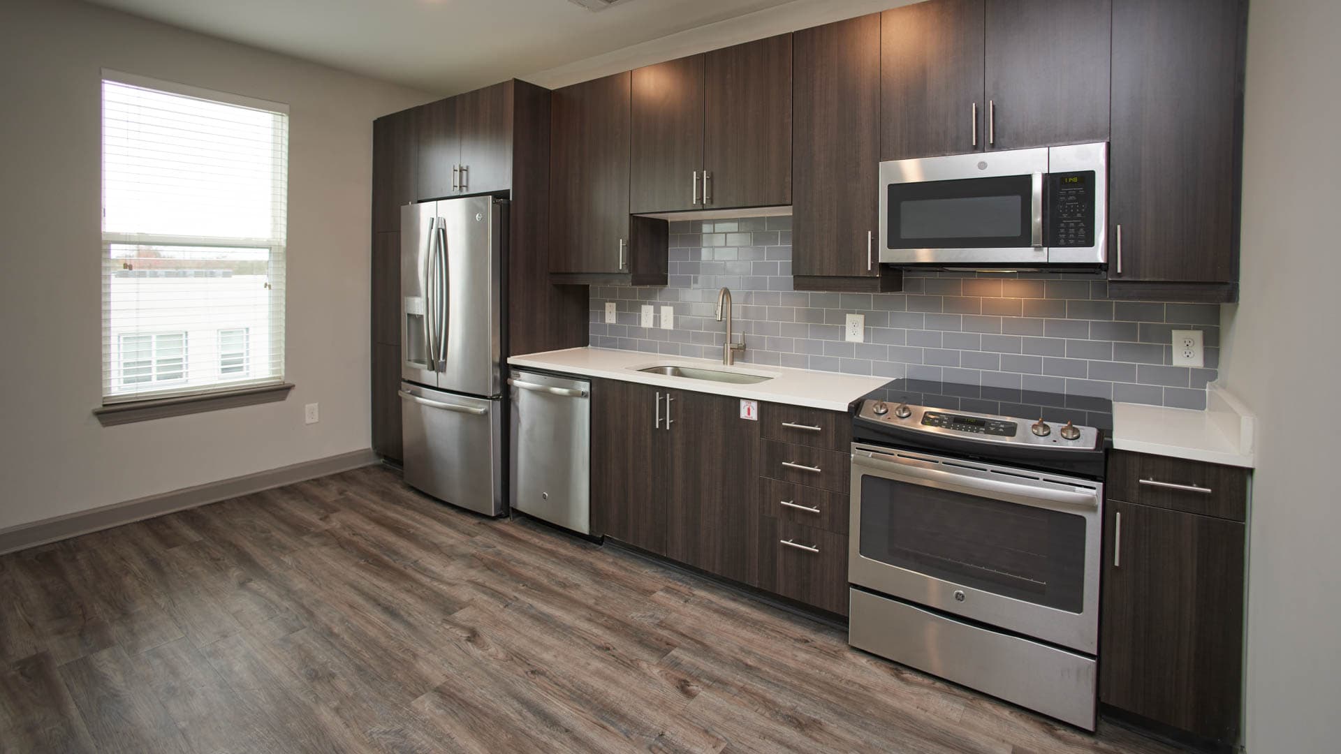 Juniper Sandy Springs Apartments 4 of 8