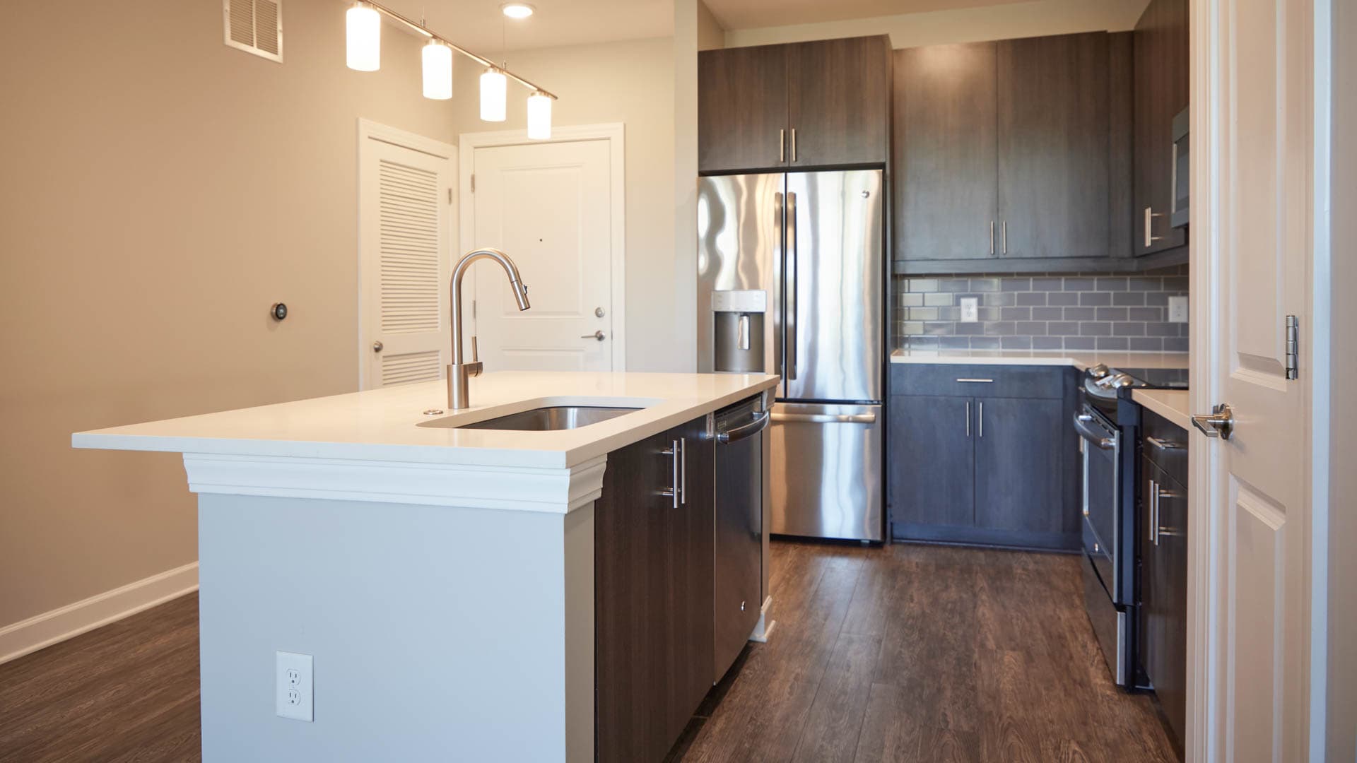 Juniper Sandy Springs Apartments 3 of 8