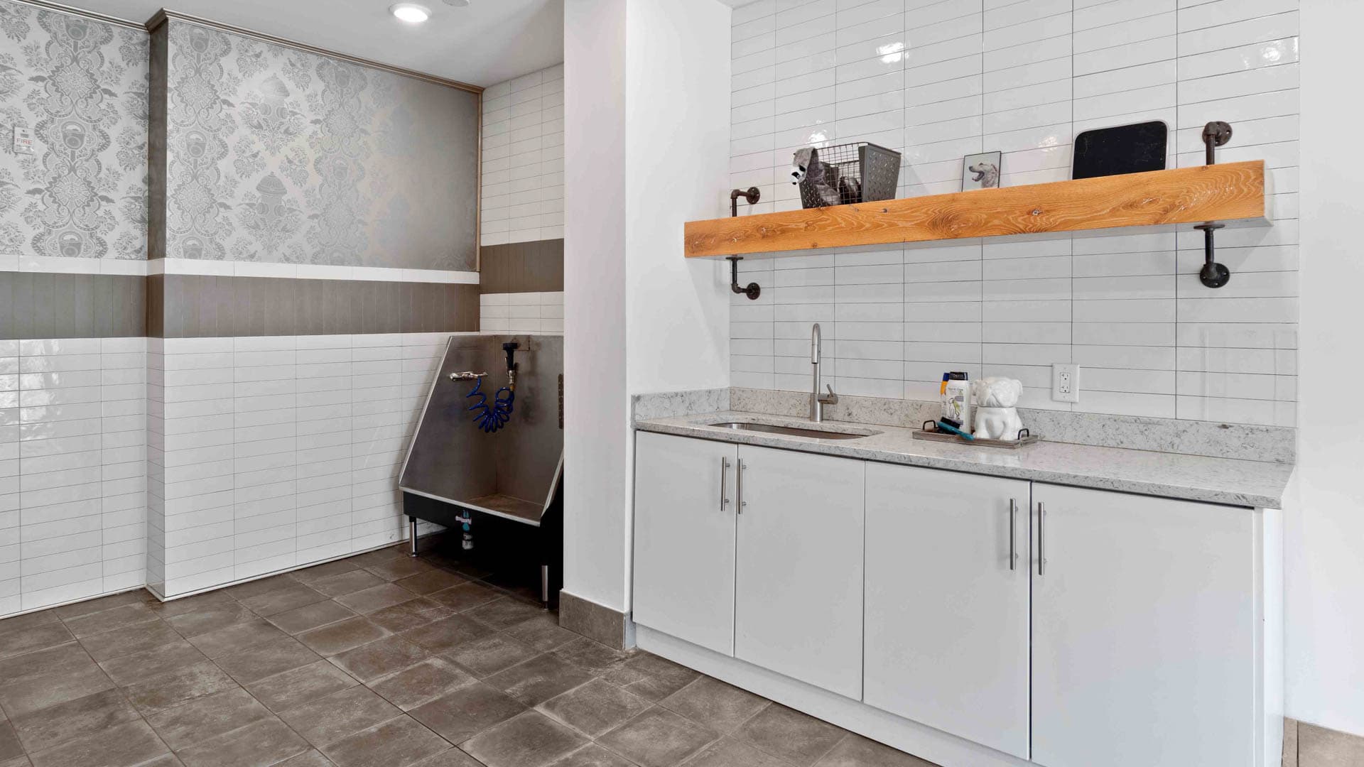 Juniper Sandy Springs Apartments 32 of 42