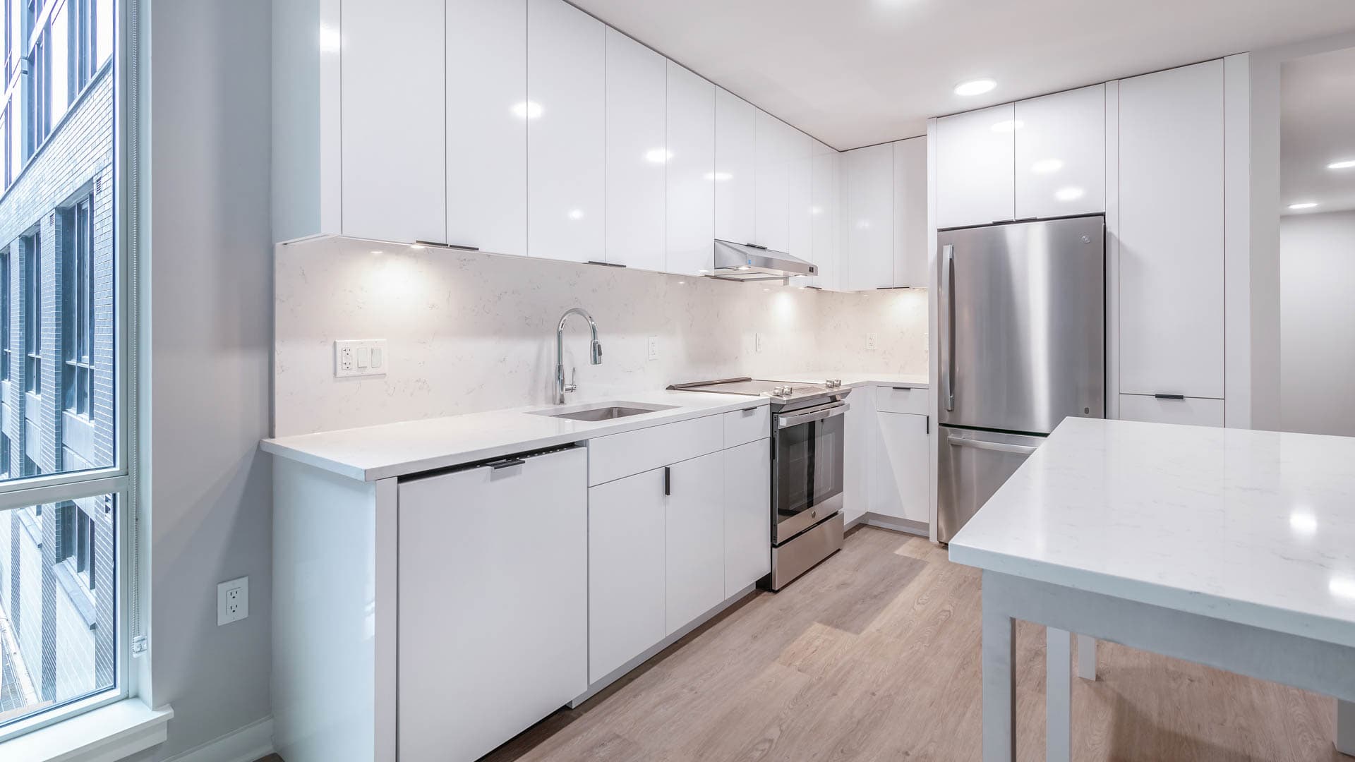 Reverb Apartments 11 of 51