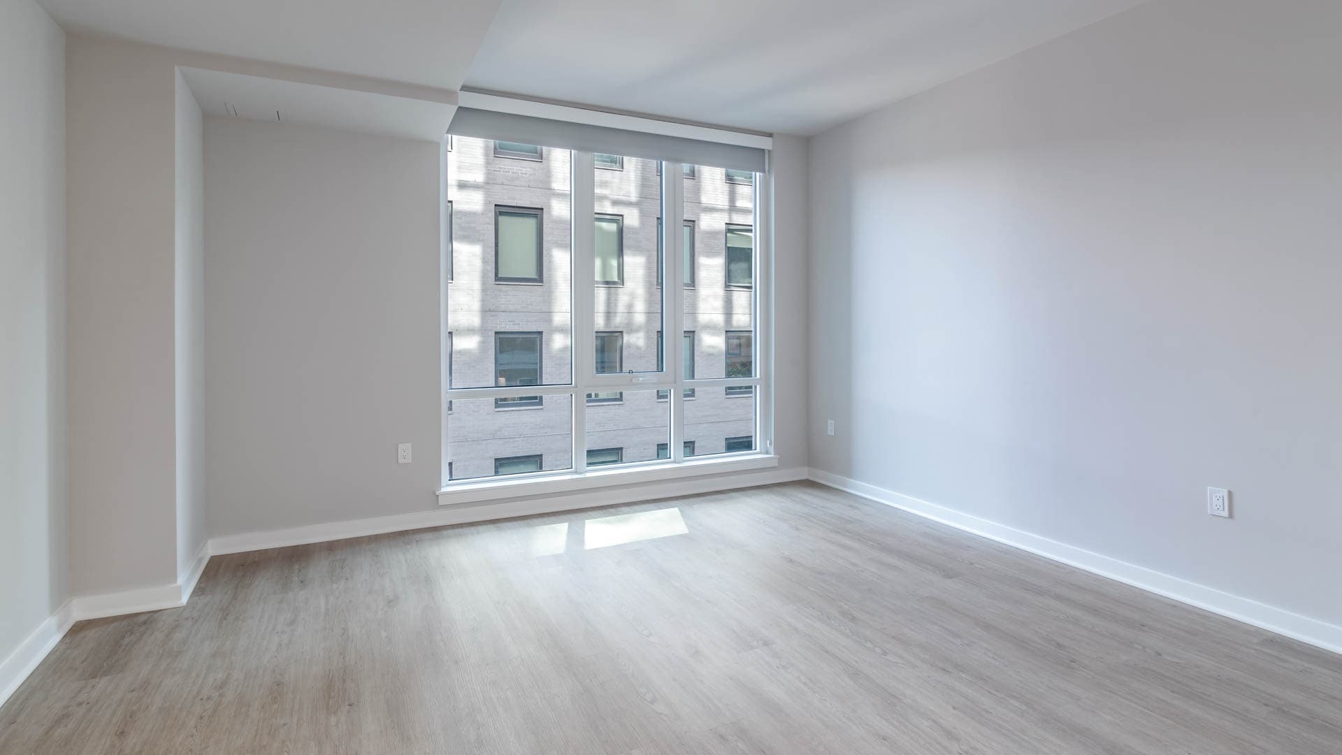 Reverb Apartments 3 of 4