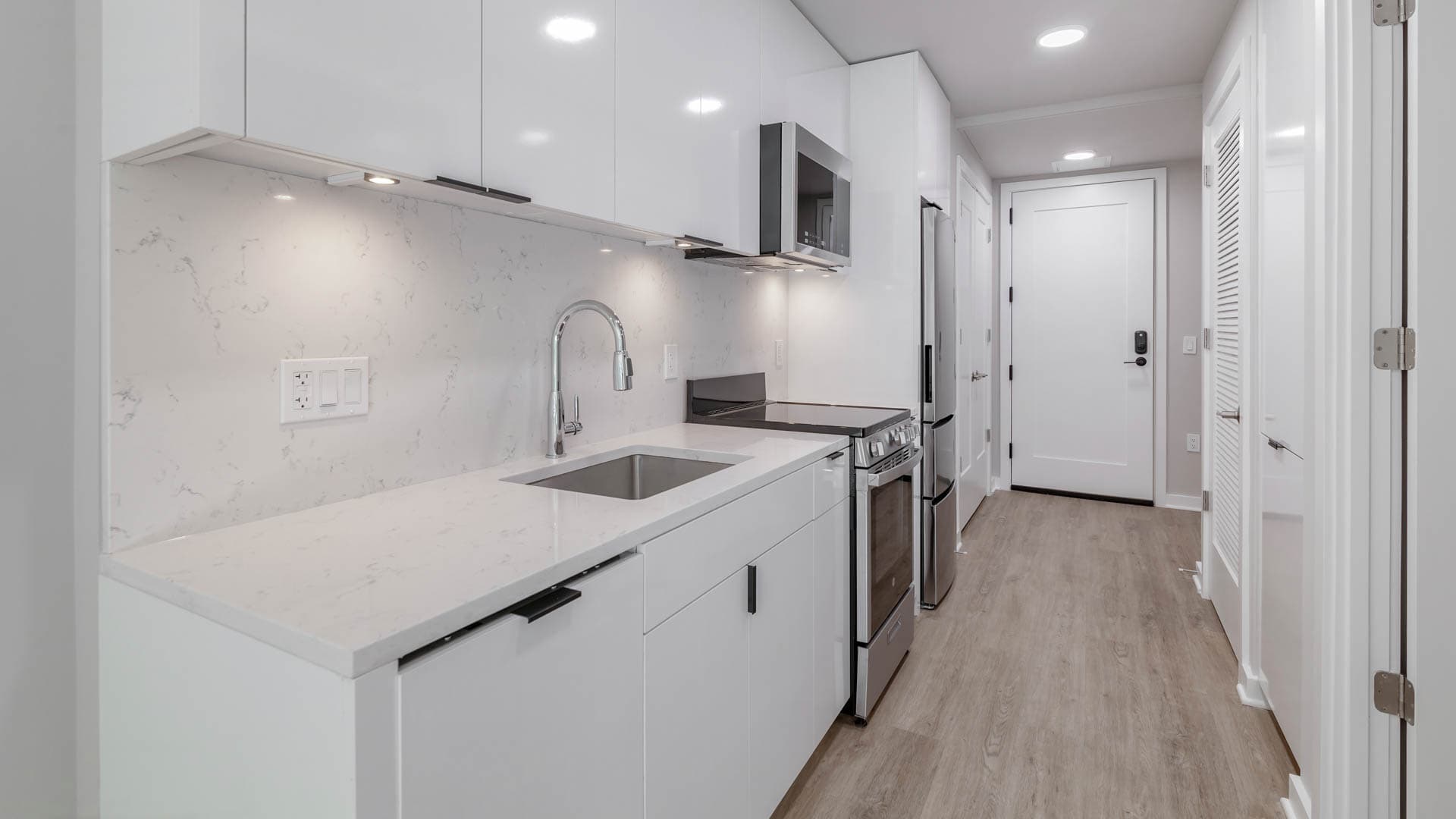 Reverb Apartments 2 of 4