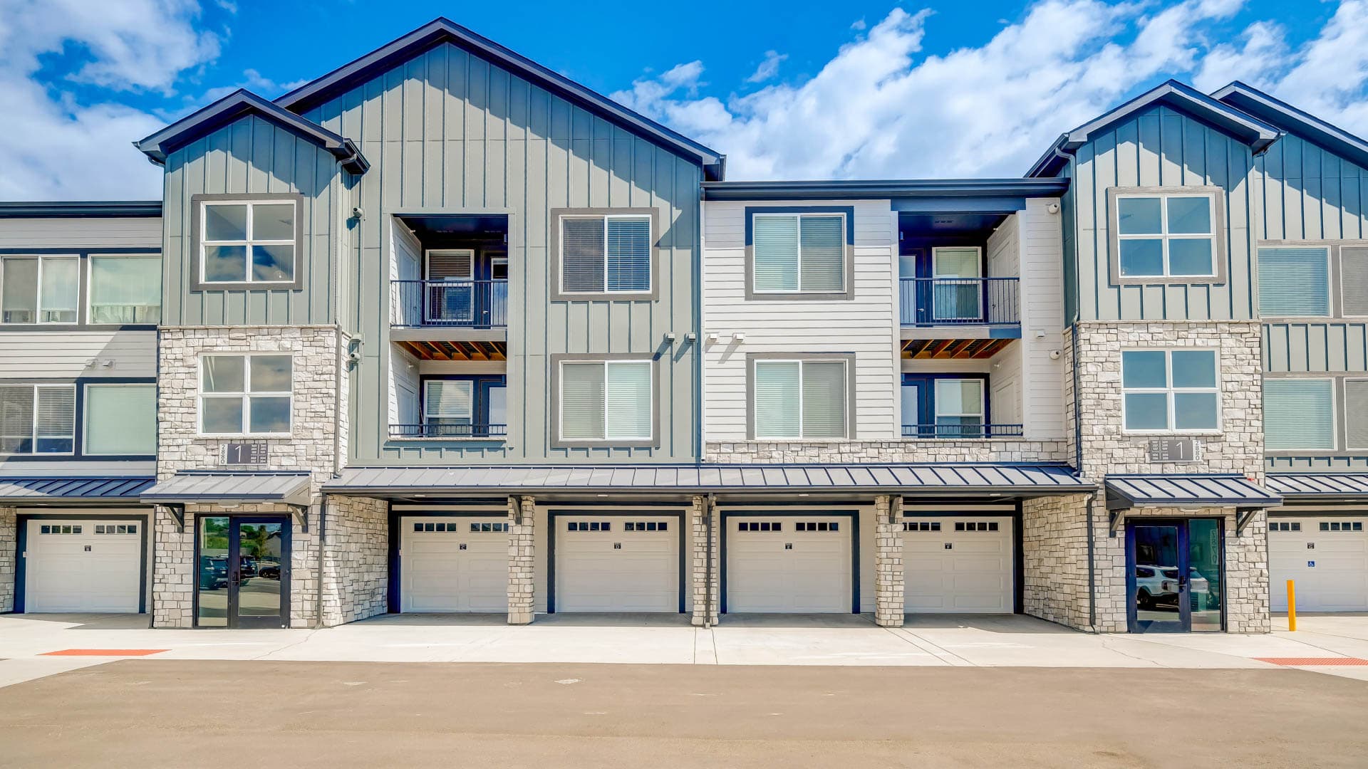 Savanna Nine Mile Apartments 3 of 53